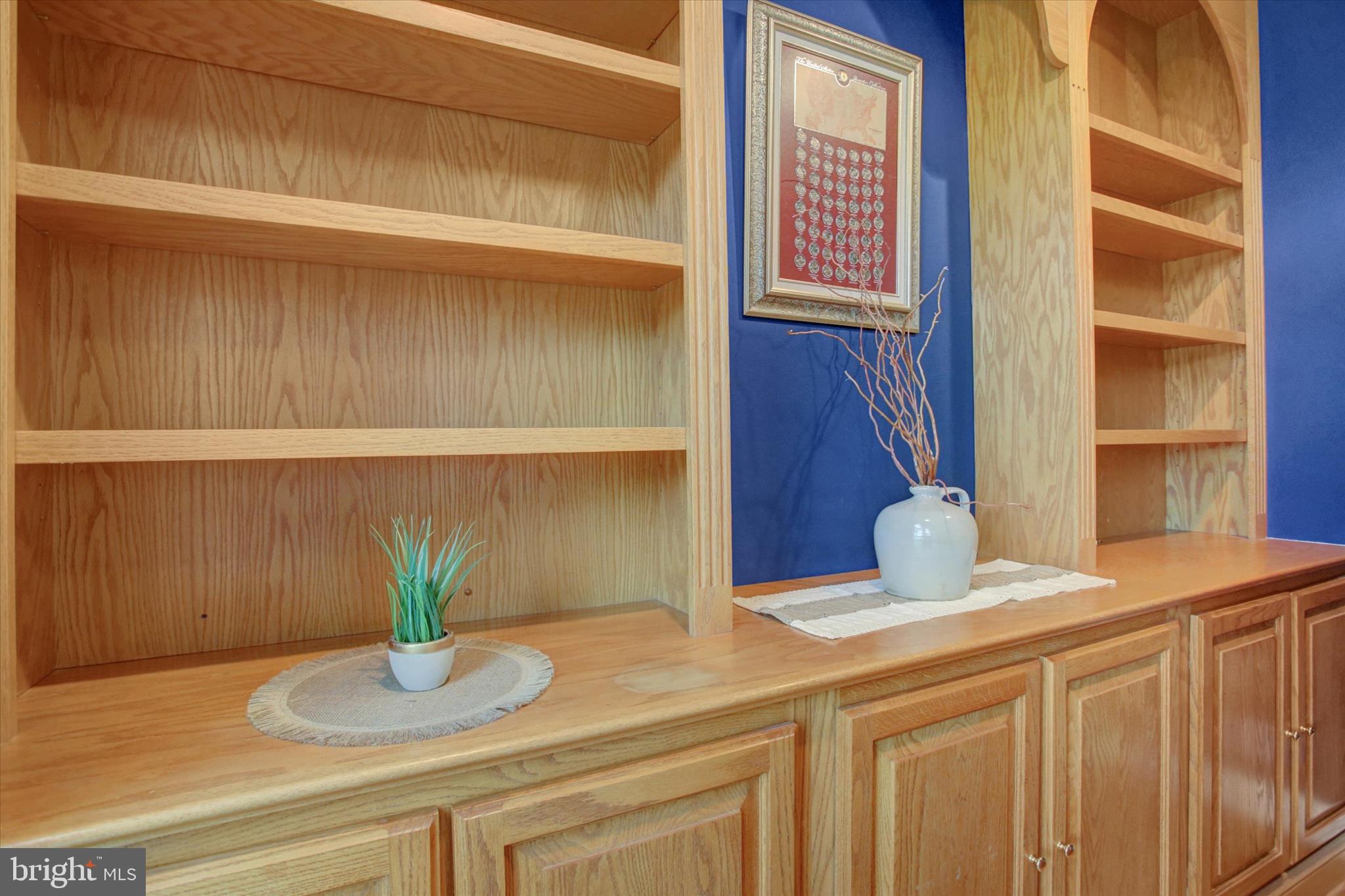 HIGHMEADOWS - Residential