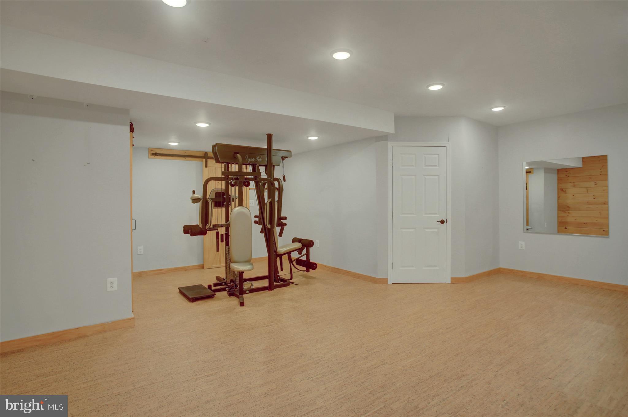 HIGHMEADOWS - Residential
