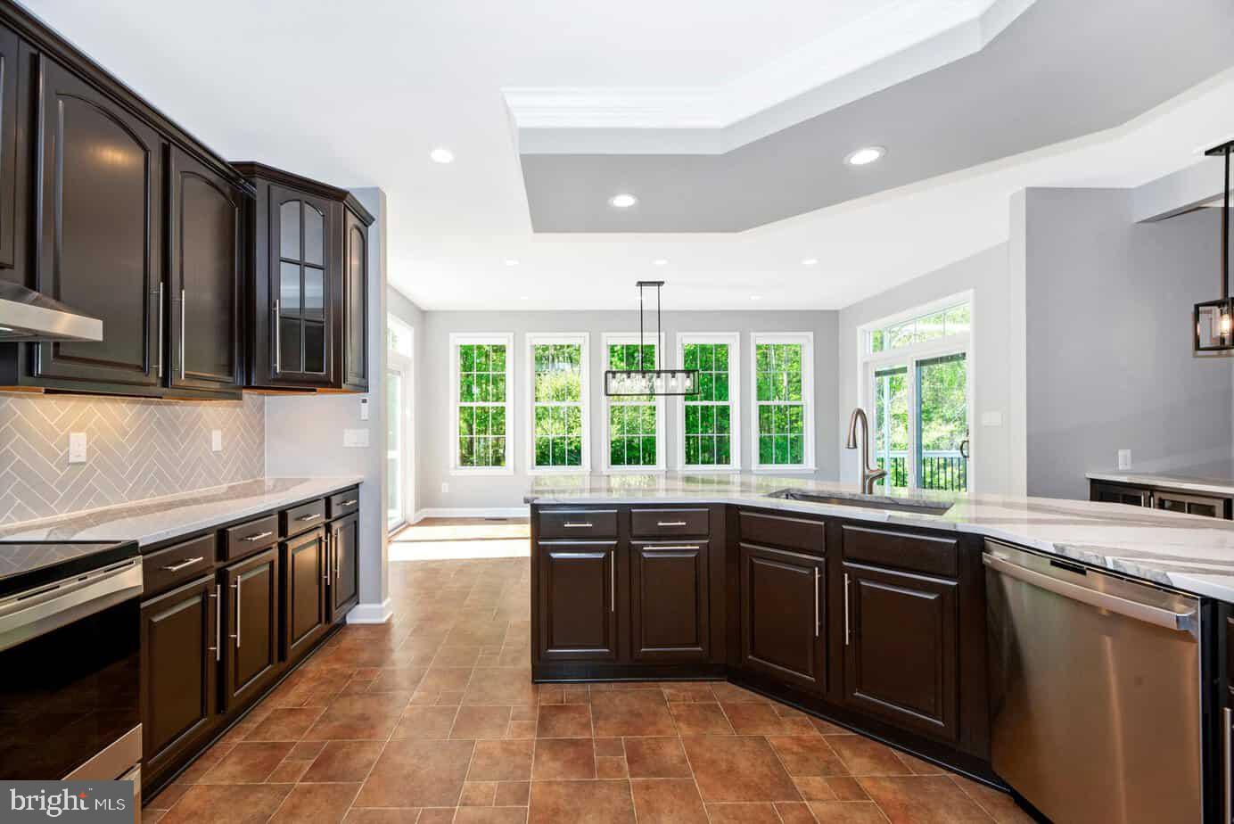 BROOKSHIRE - Residential