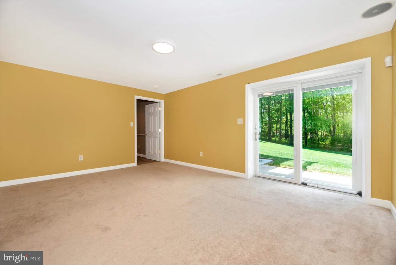 BROOKSHIRE - Residential