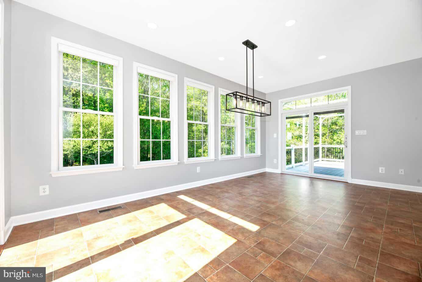 BROOKSHIRE - Residential