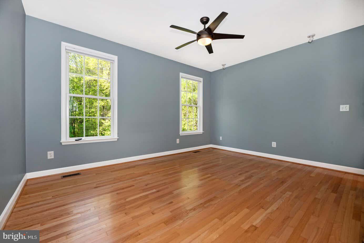 BROOKSHIRE - Residential