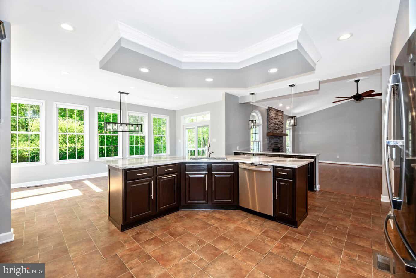 BROOKSHIRE - Residential