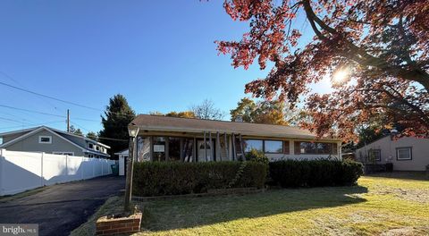 115 WINDING WAY MORRISVILLE PA 19067