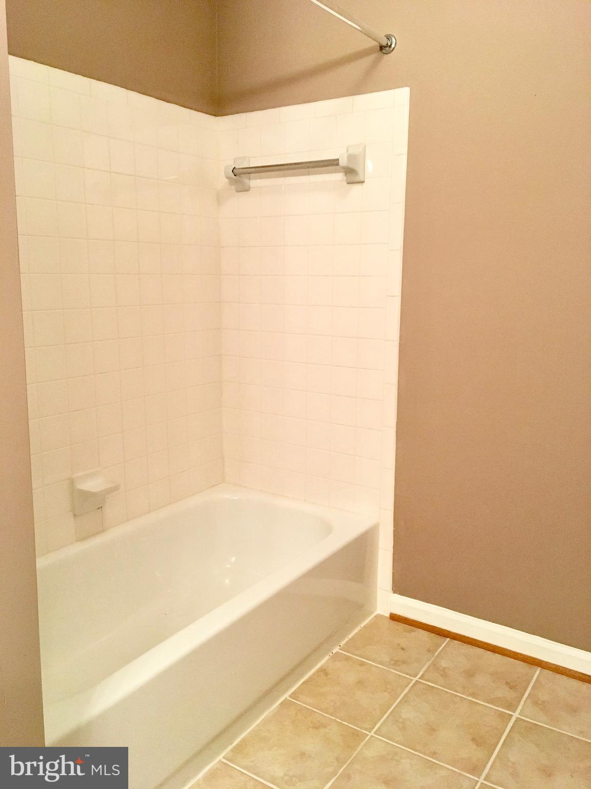 OWINGS MILLS - Residential Lease