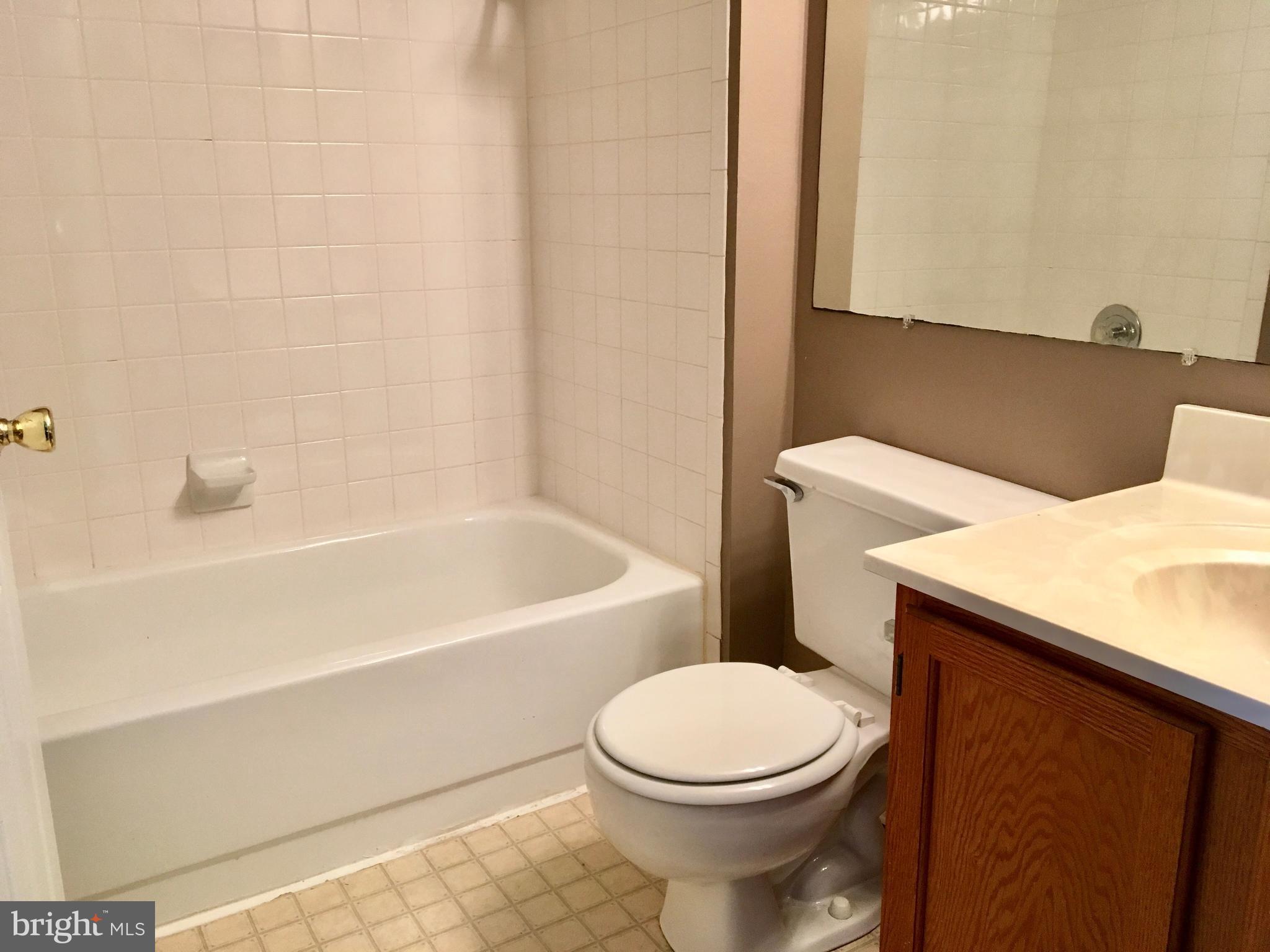 OWINGS MILLS - Residential Lease