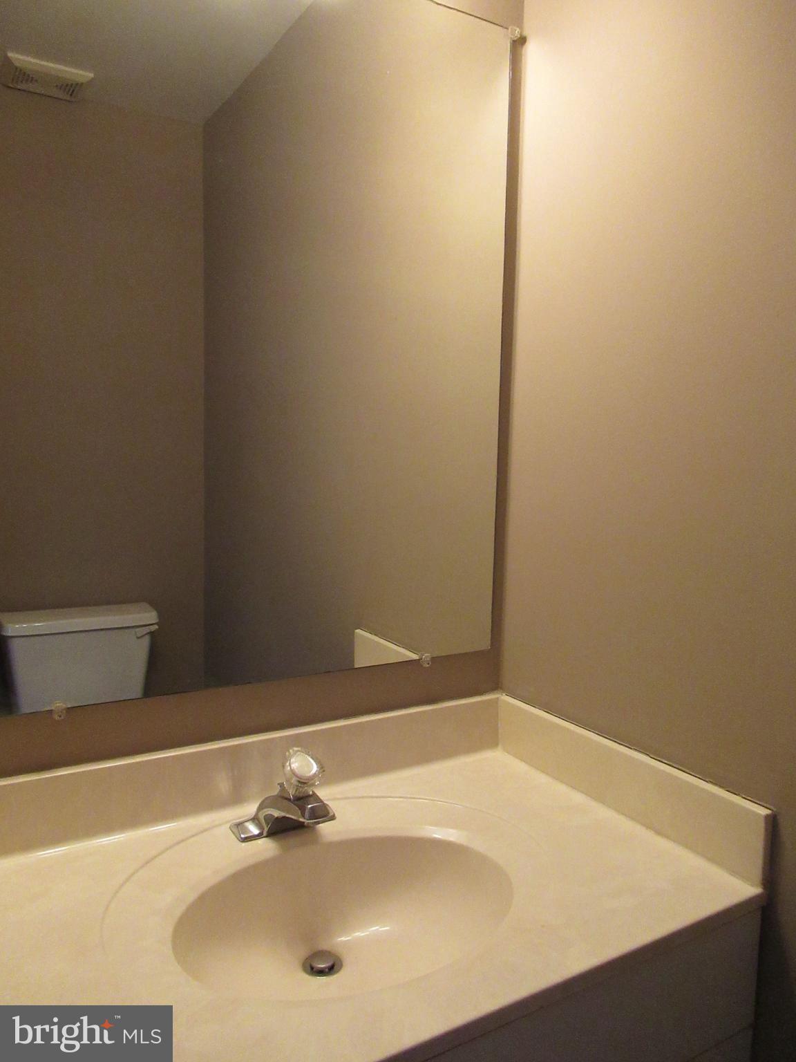 OWINGS MILLS - Residential Lease