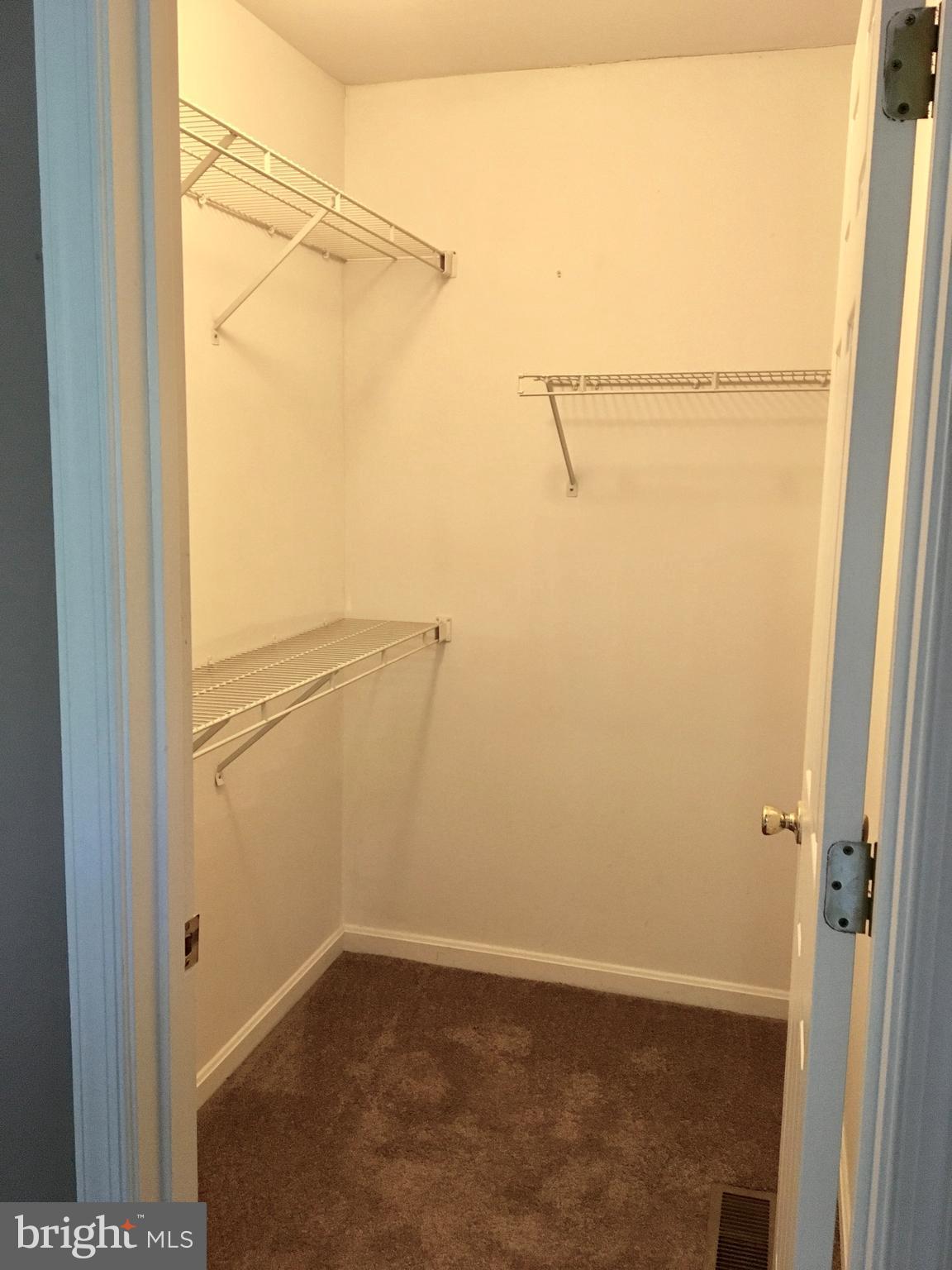 OWINGS MILLS - Residential Lease