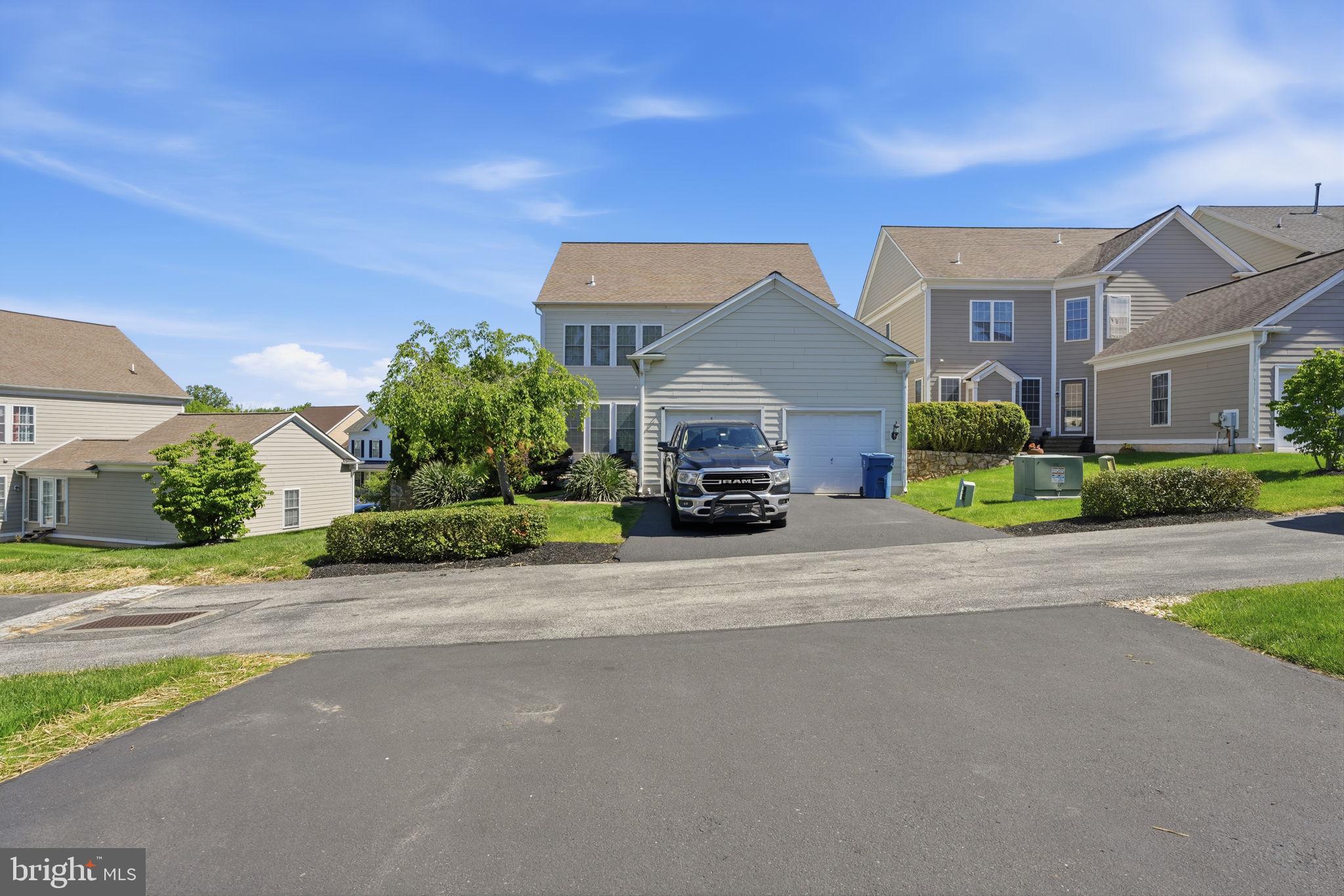 WOODMONT - Residential