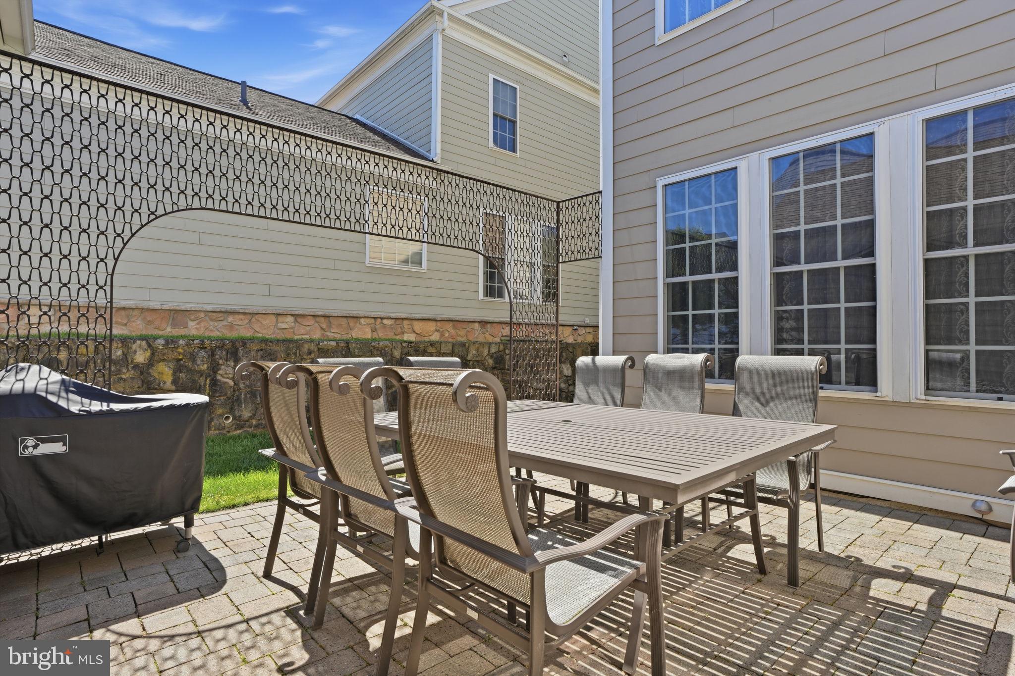 WOODMONT - Residential