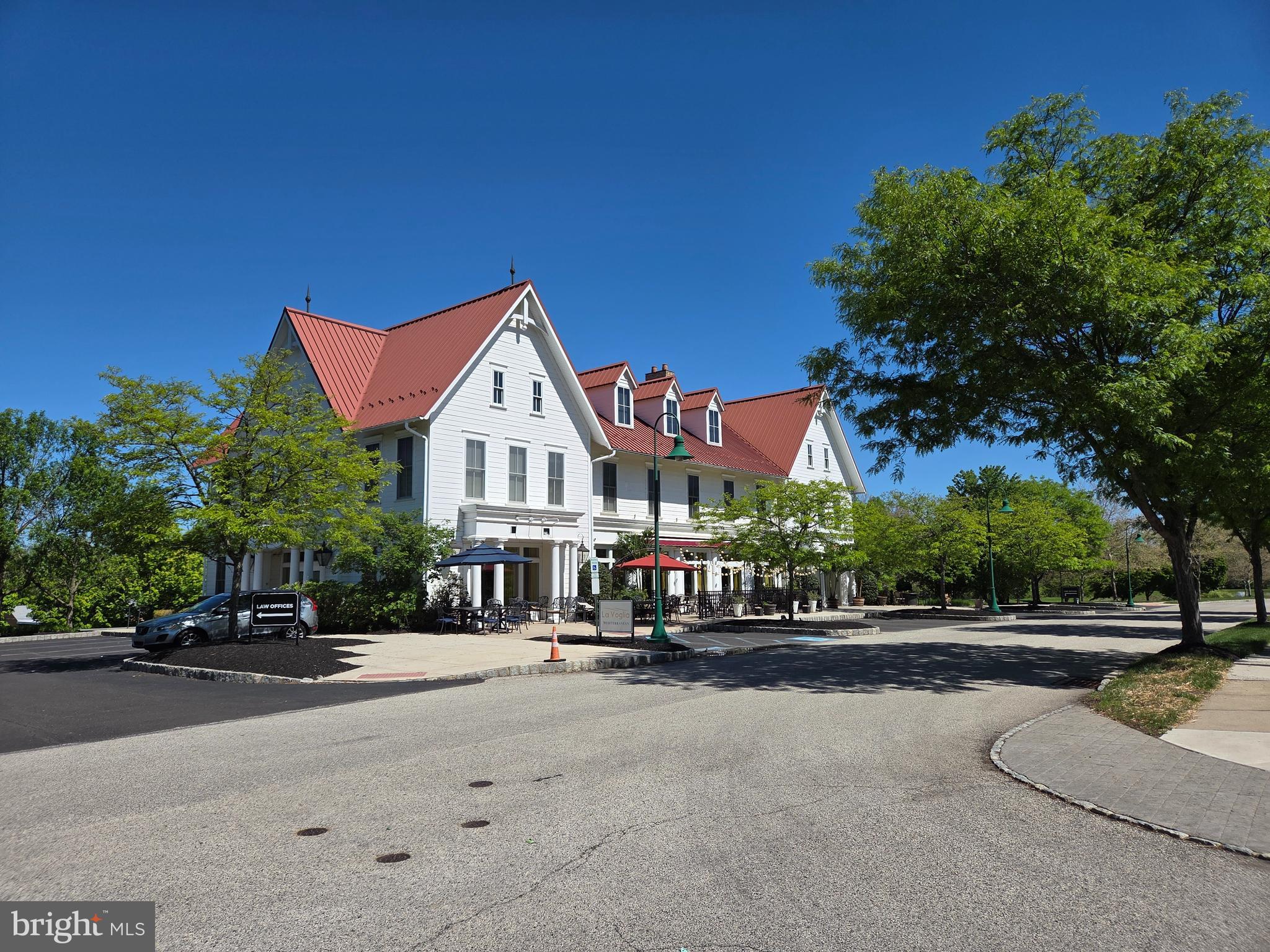 WOODMONT - Residential