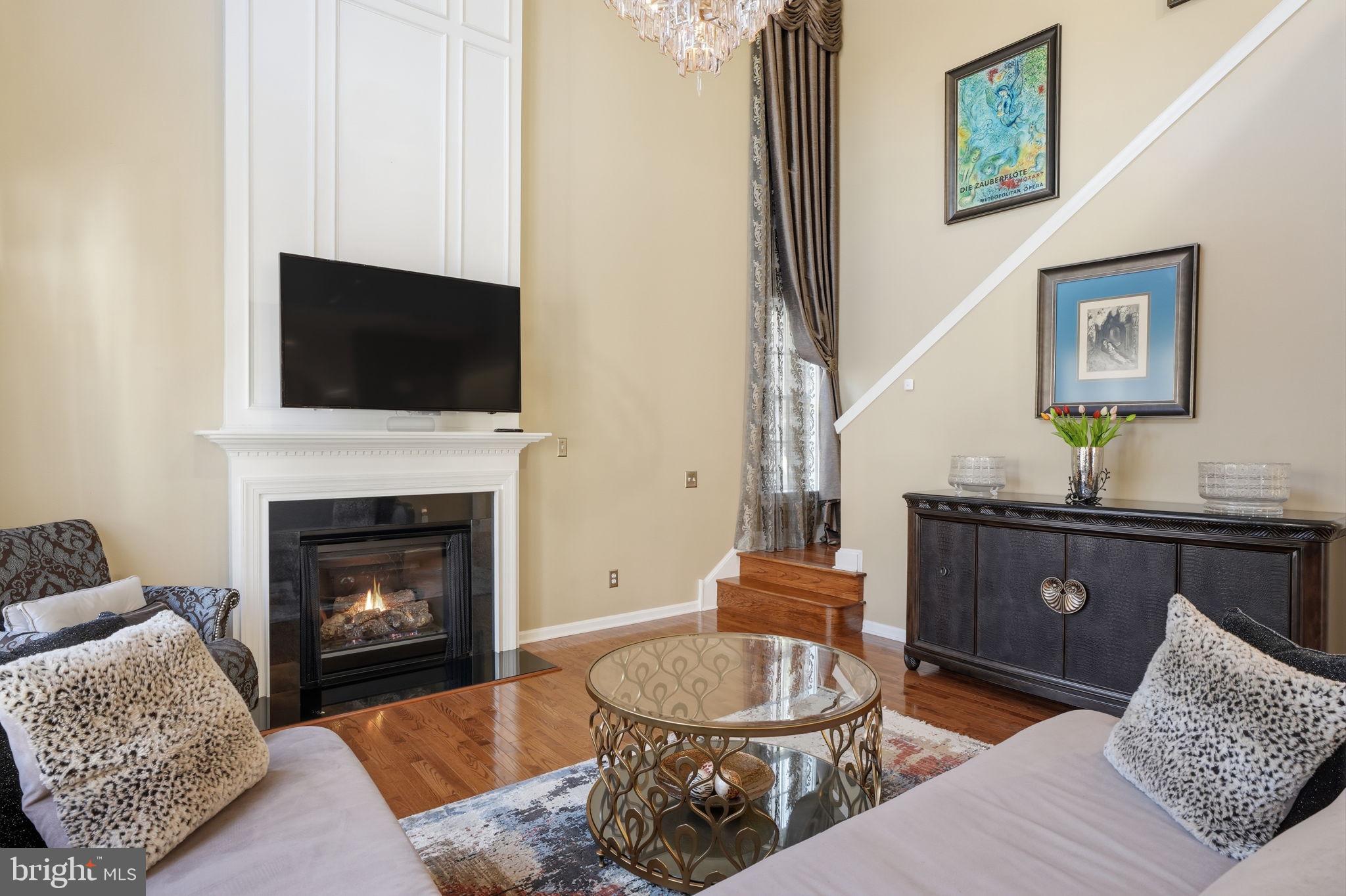 WOODMONT - Residential