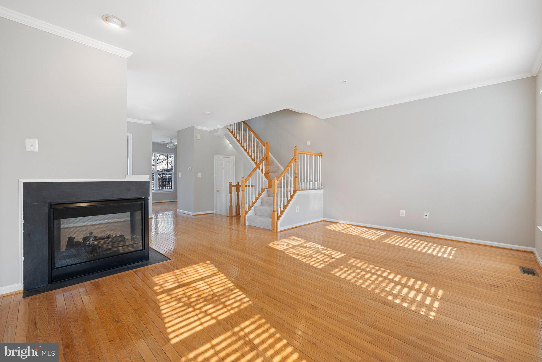 9702 WASHINGTONIAN BOULEVARD