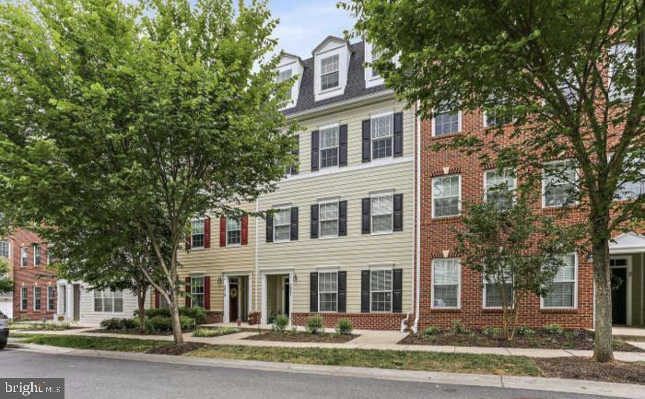 5921 LOGANS WAY 1 15