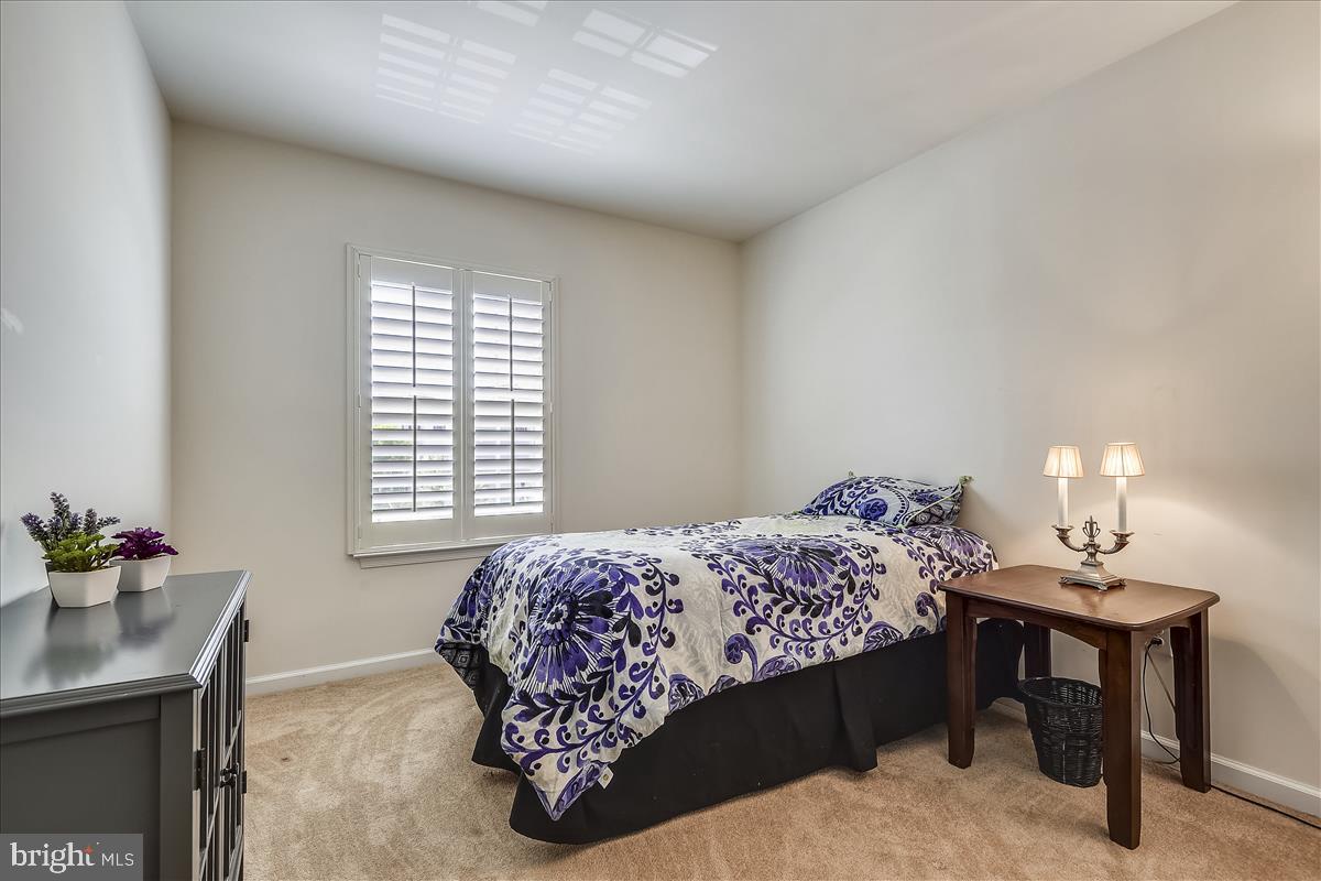 CHARLESTOWN CROSSING - Residential