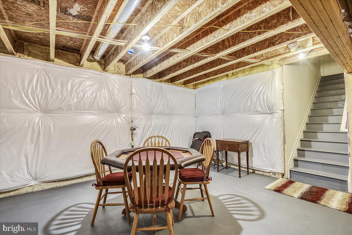 CHARLESTOWN CROSSING - Residential