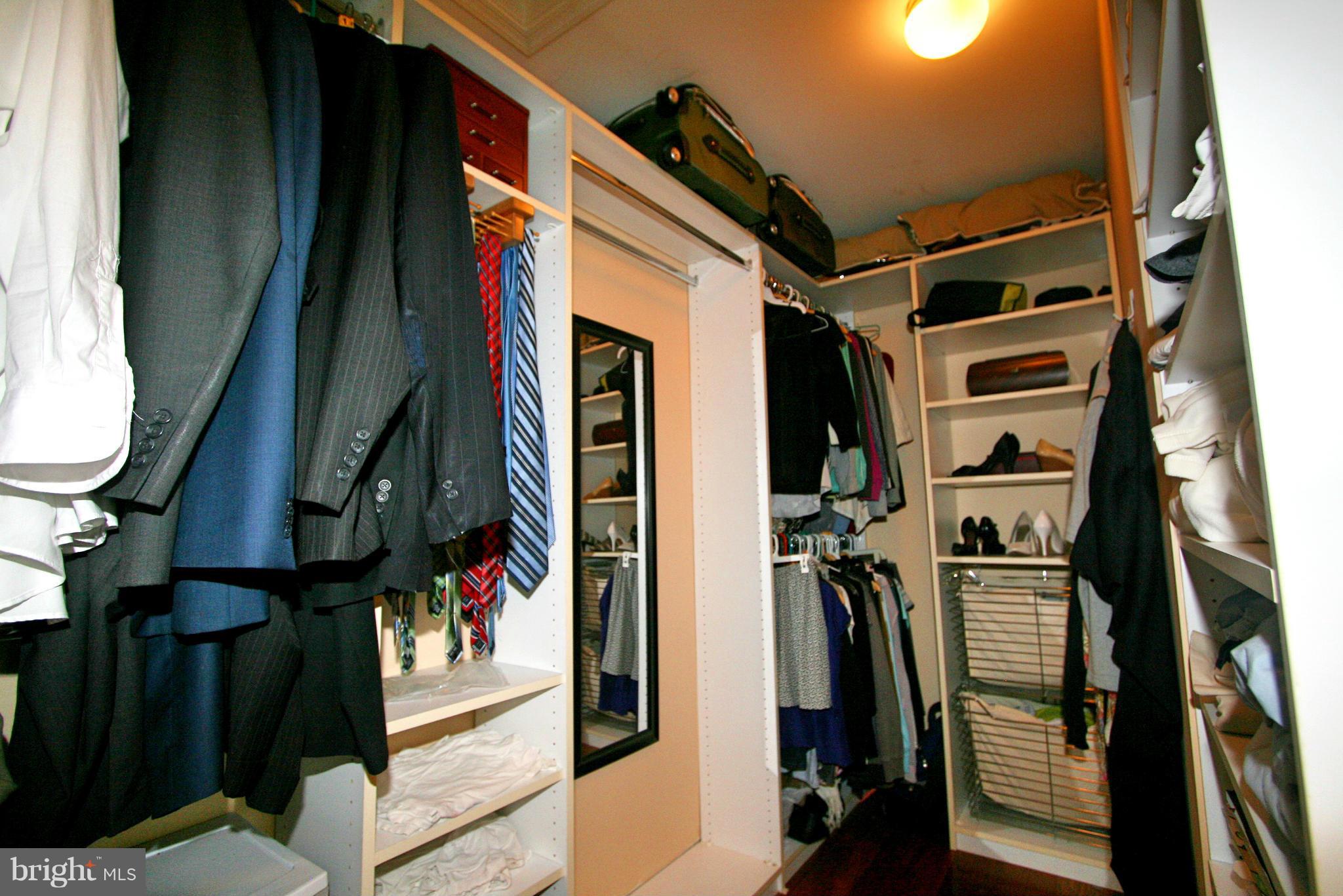 HUNTINGTON COMMONS - Residential