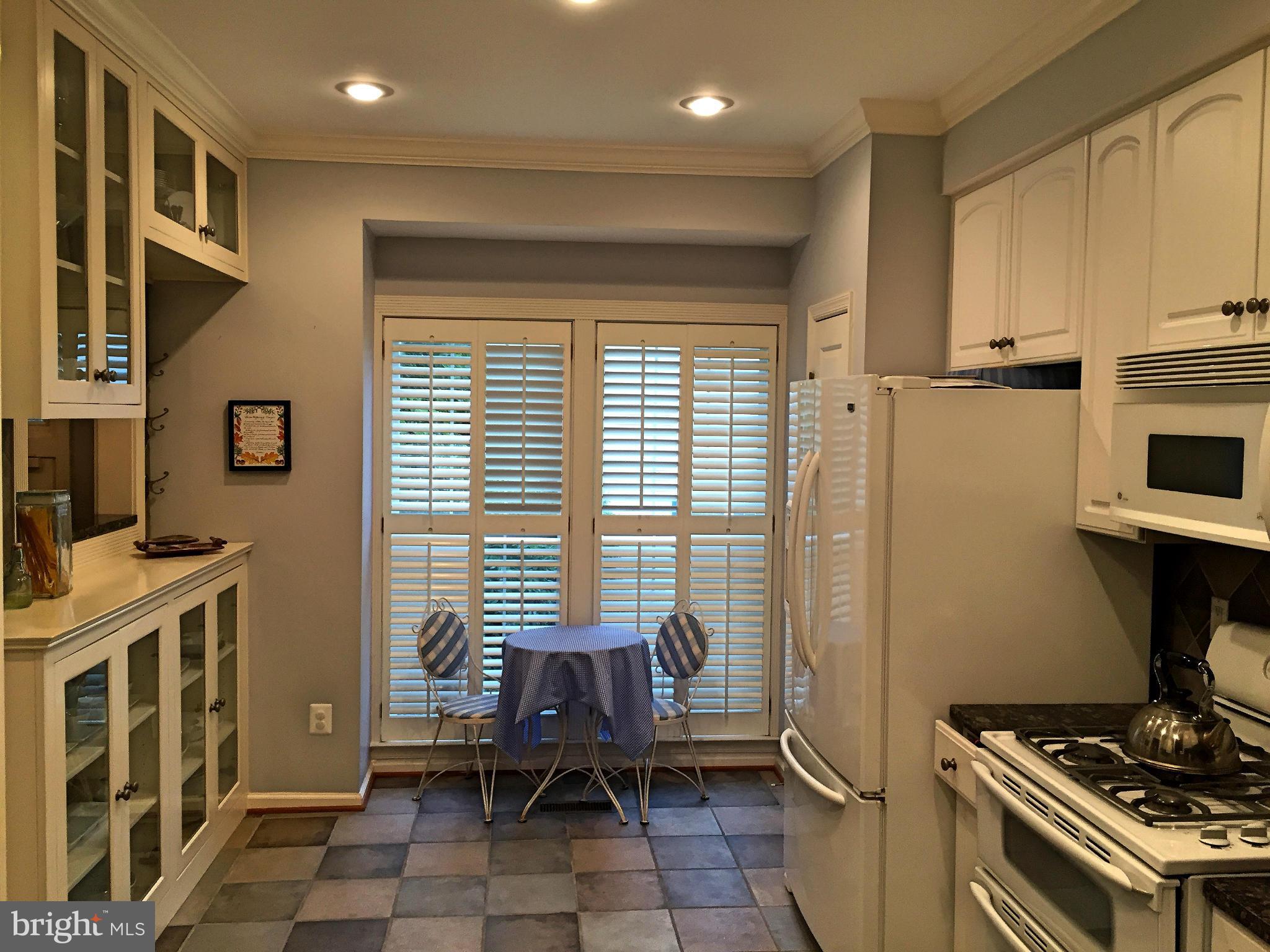 HUNTINGTON COMMONS - Residential