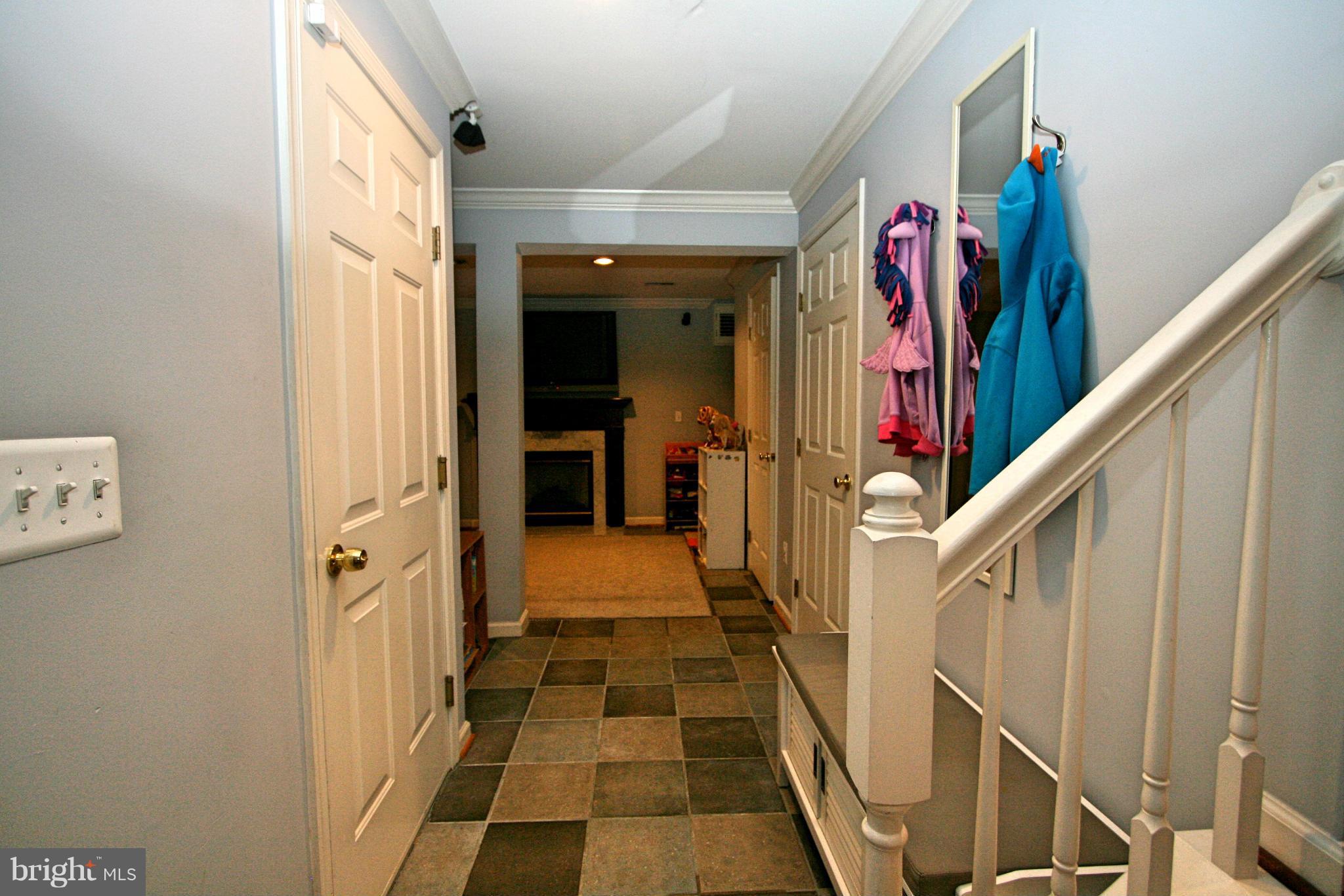 HUNTINGTON COMMONS - Residential