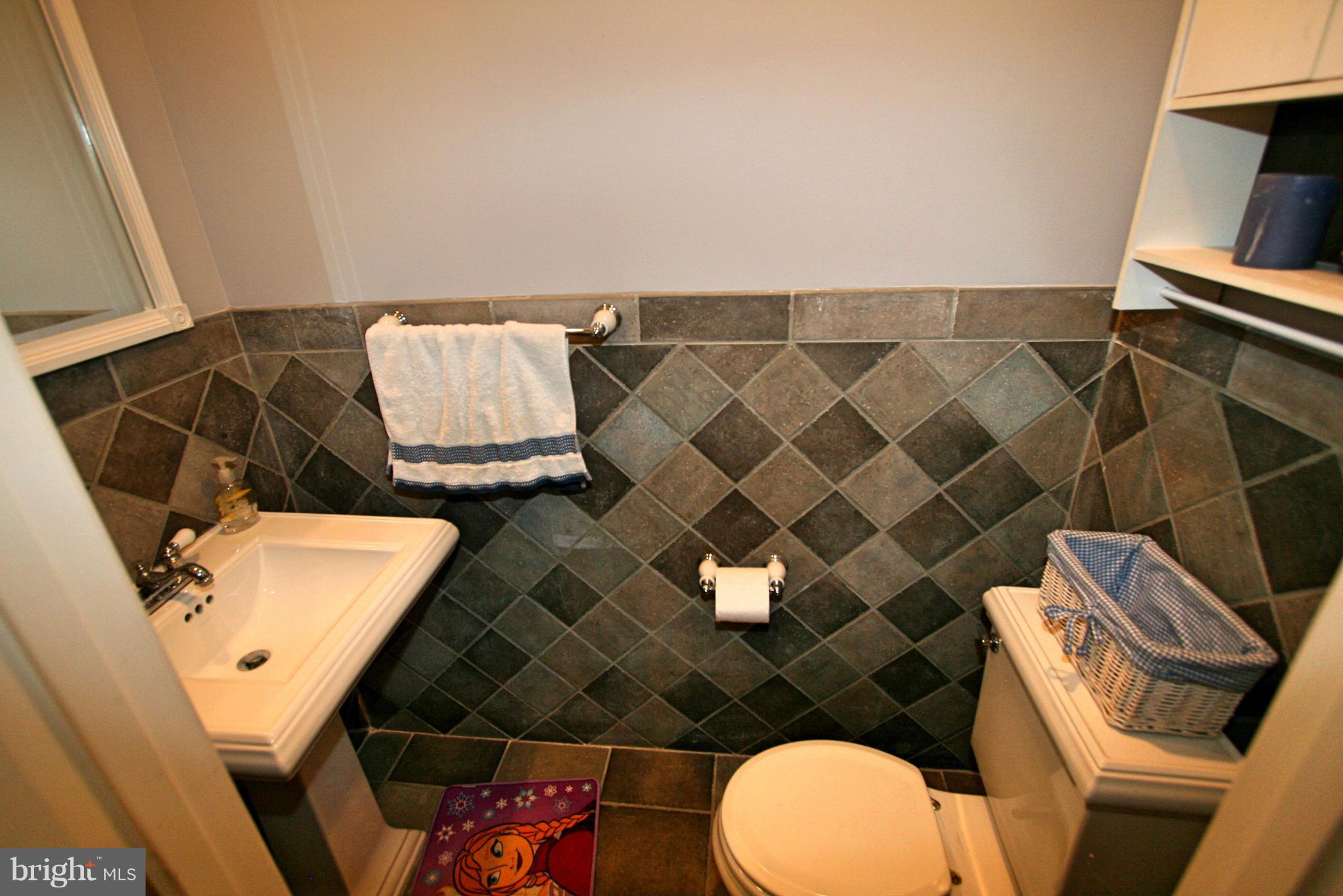 HUNTINGTON COMMONS - Residential