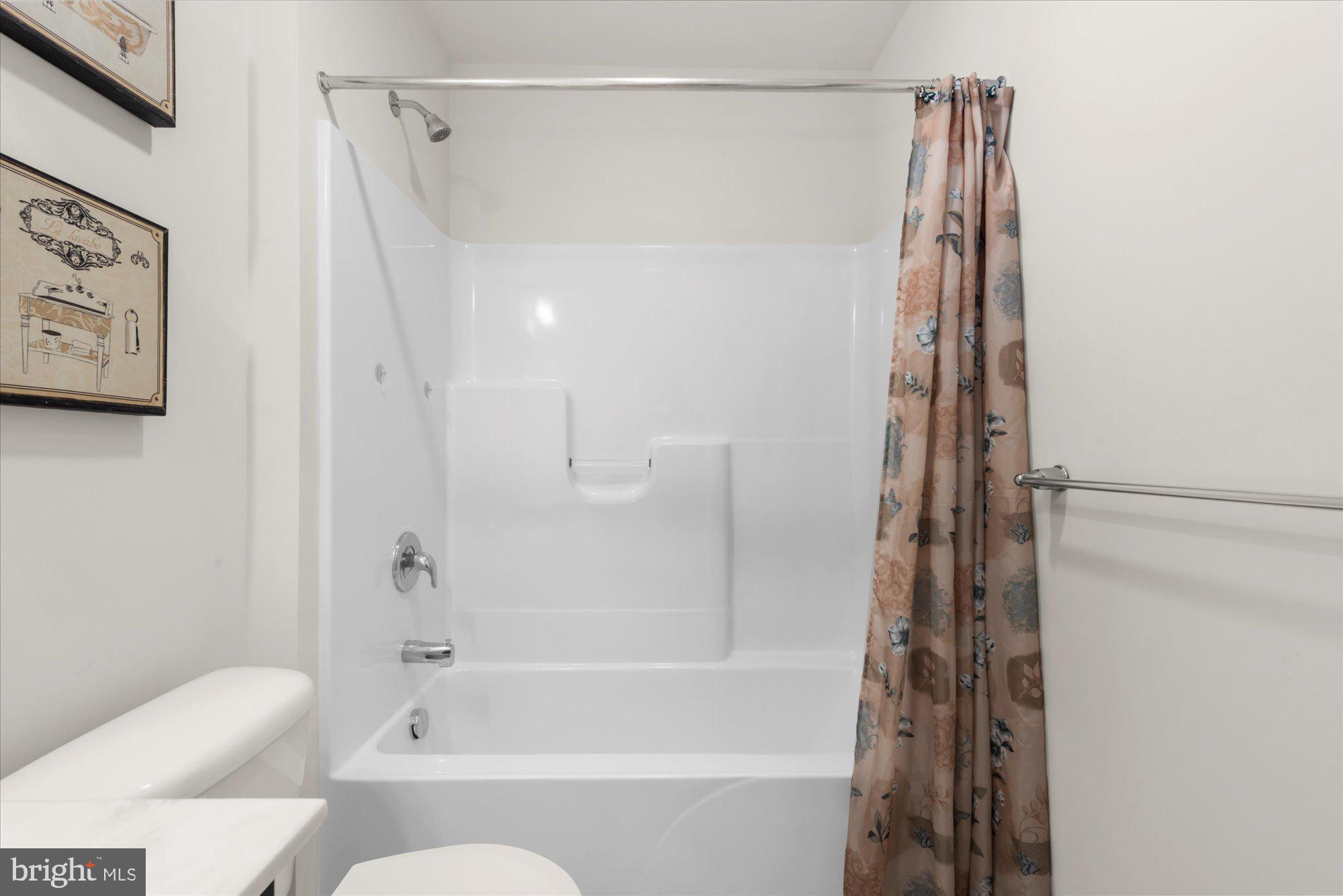 CREEKVALE - Residential