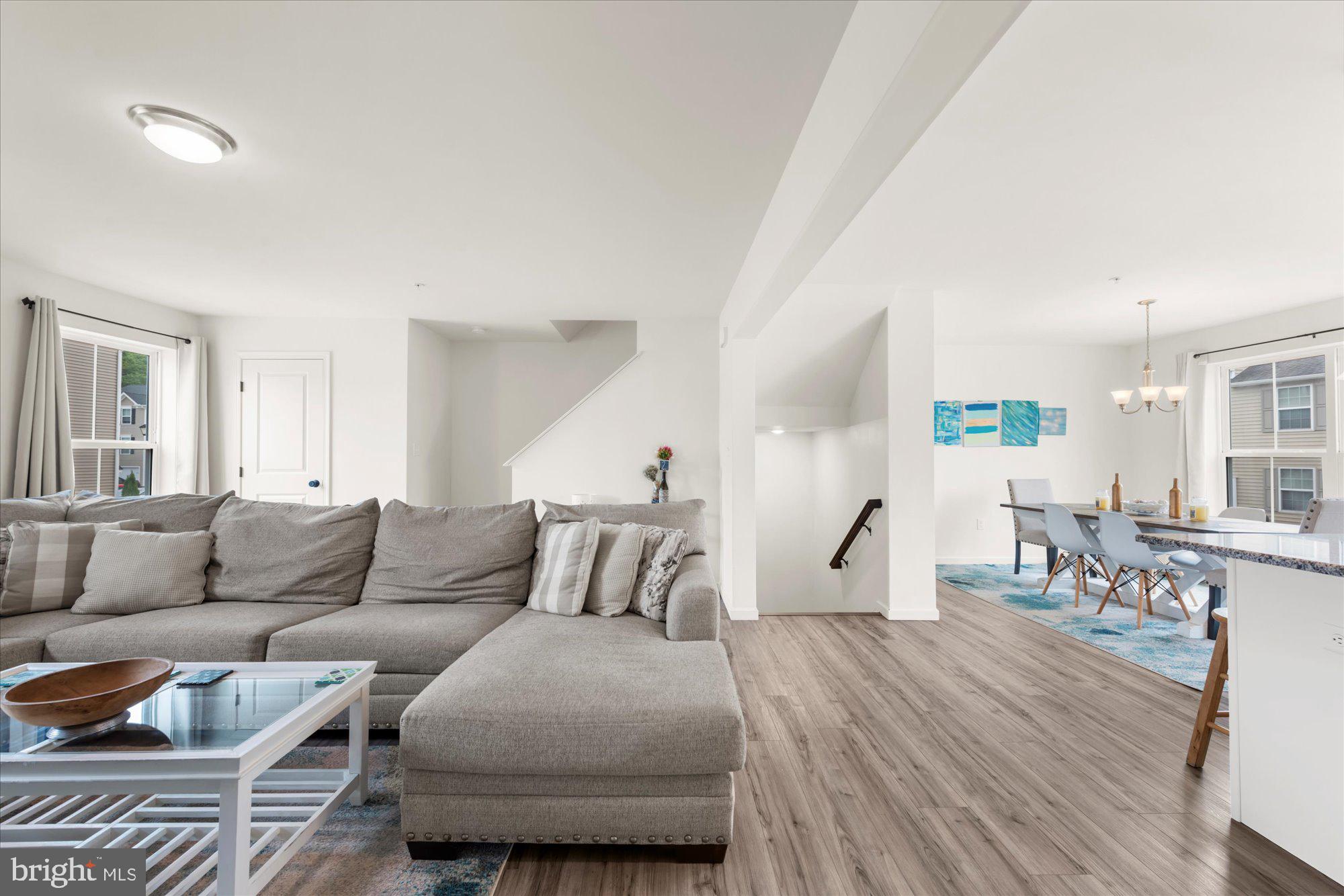 CREEKVALE - Residential