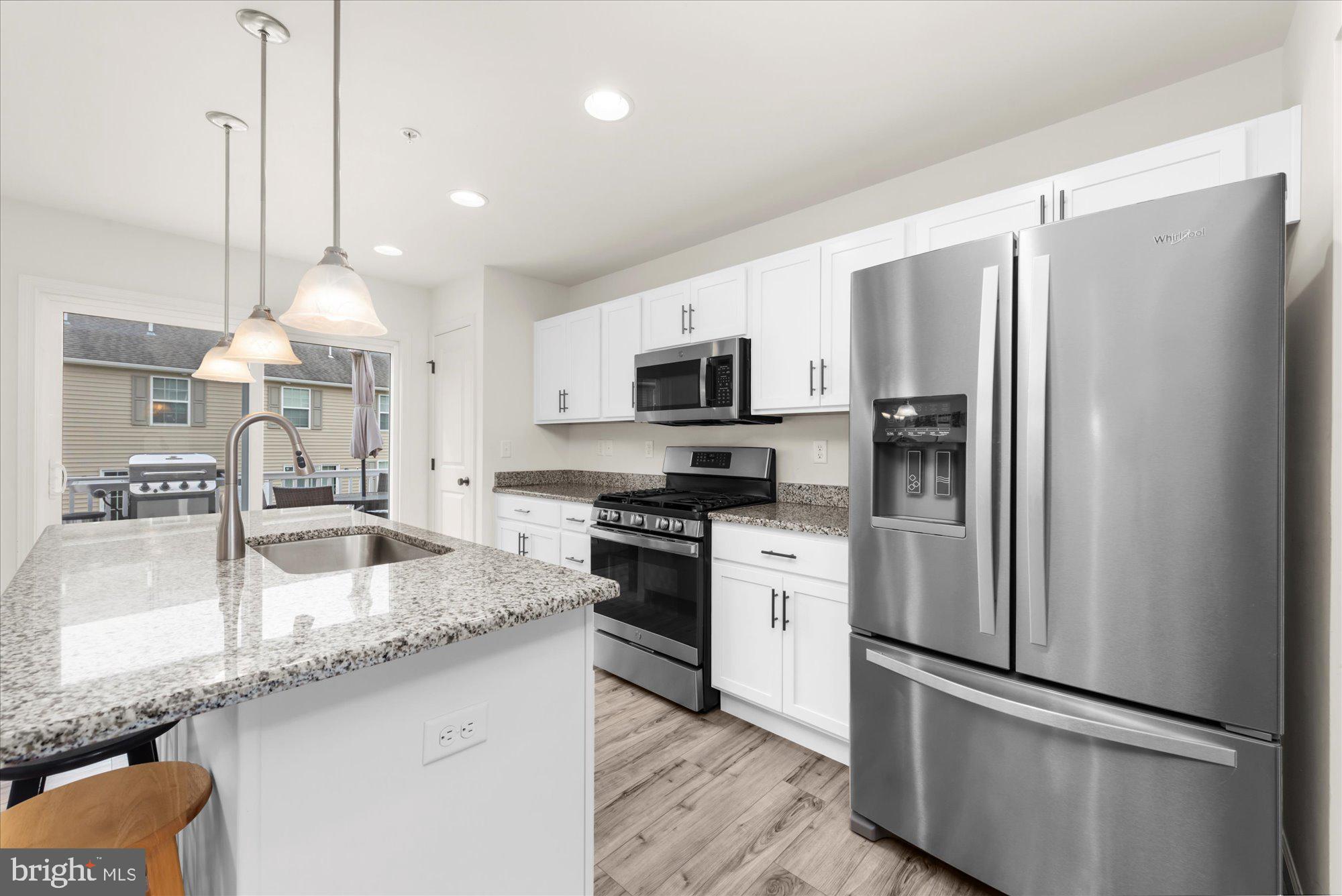 CREEKVALE - Residential