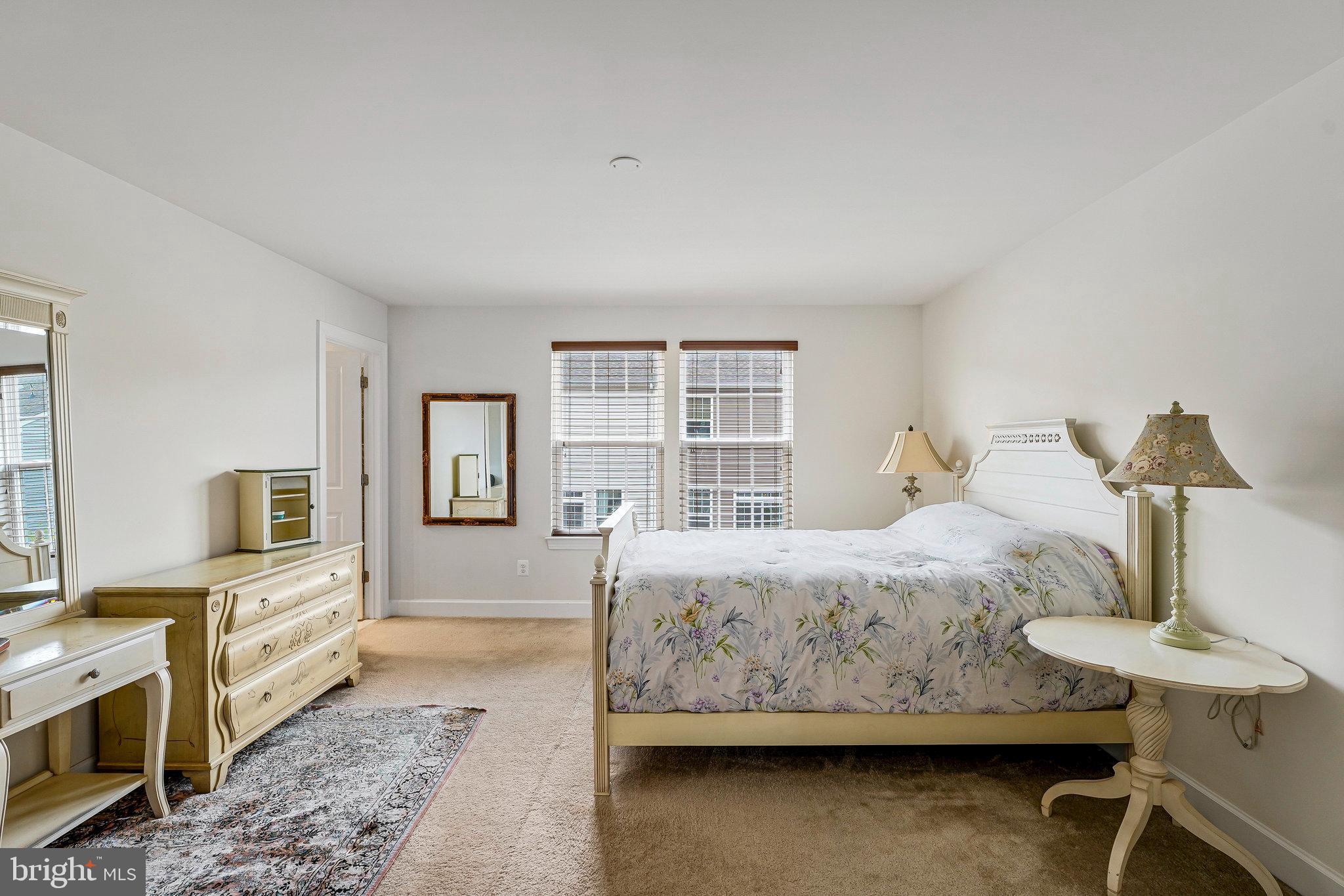 HERITAGE CROSSING TOWNS - Residential