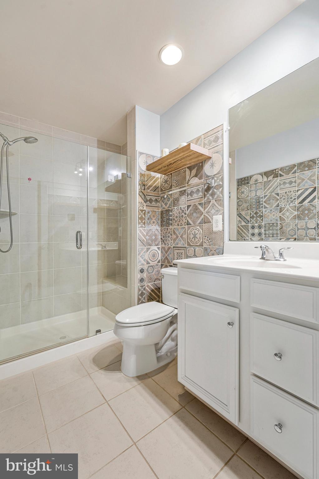 HERITAGE CROSSING TOWNS - Residential