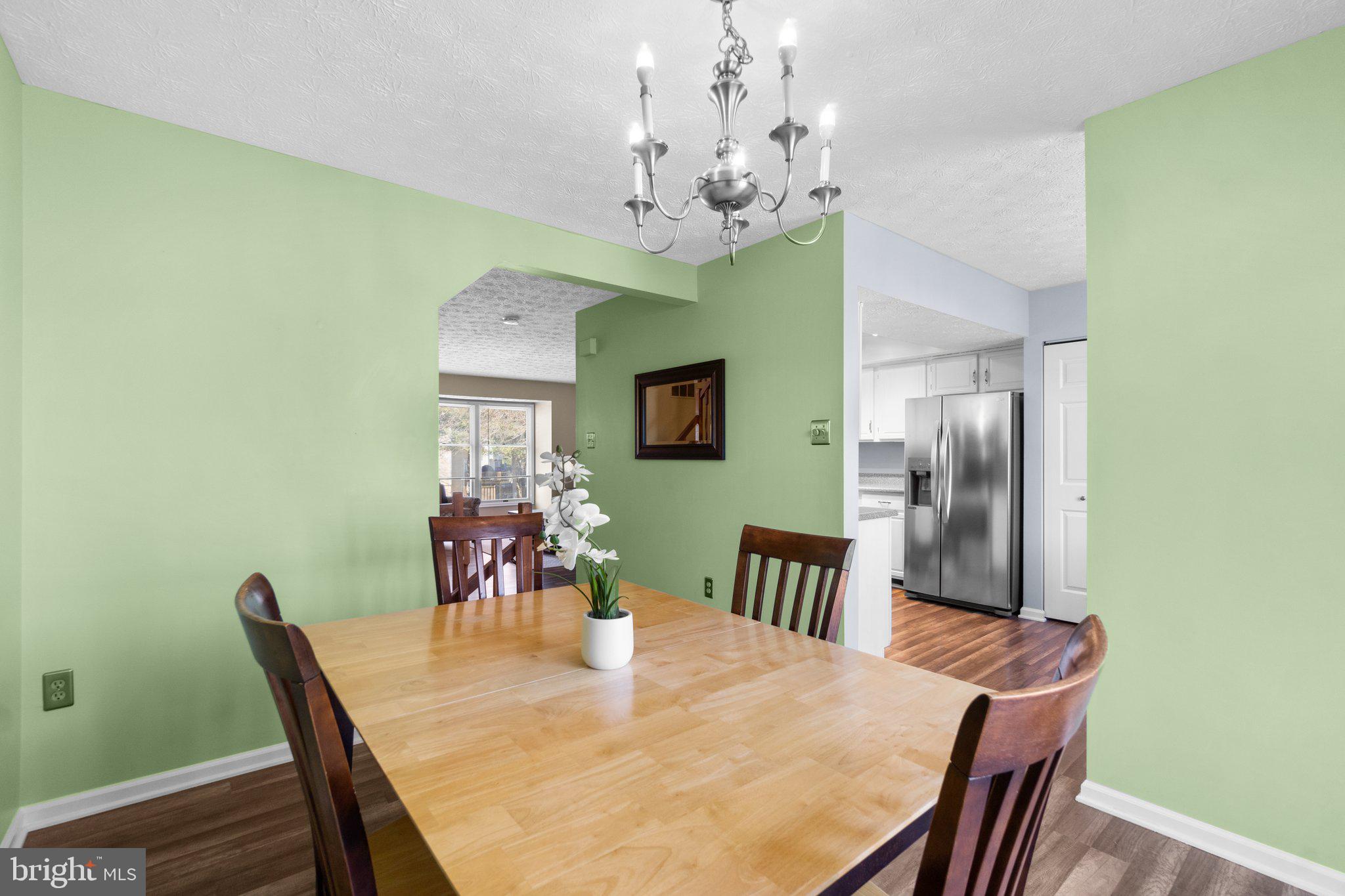 KINGS MEADE - Residential