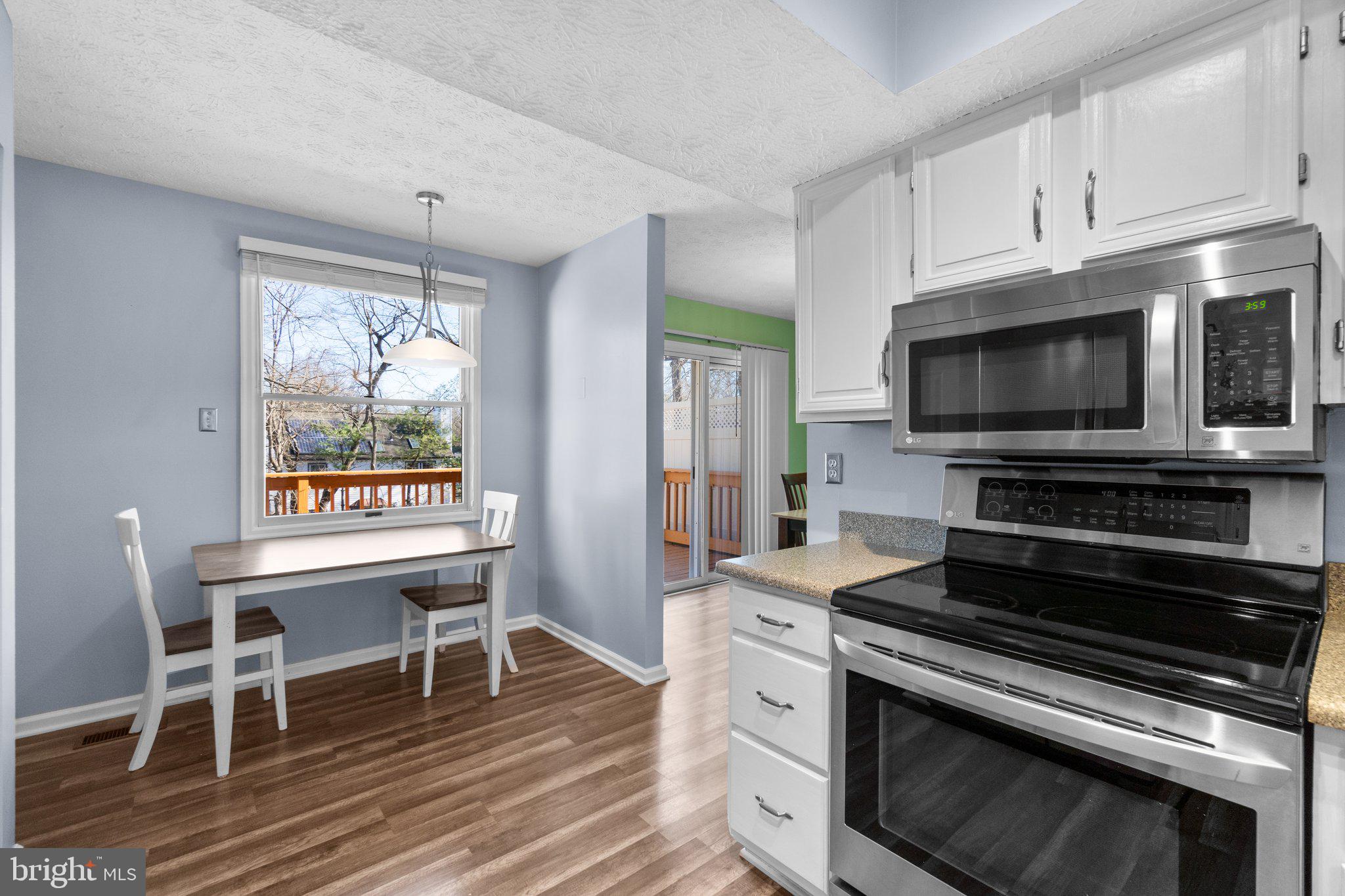 KINGS MEADE - Residential