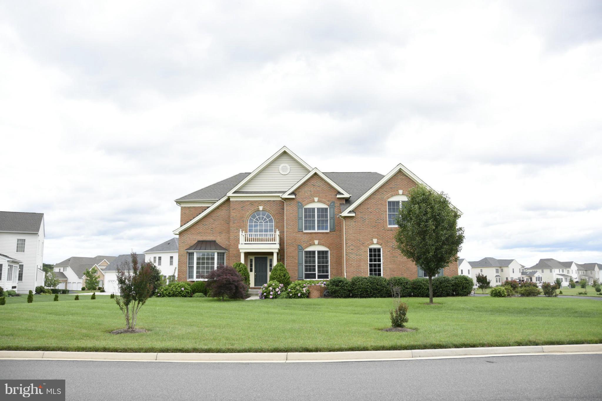 LOUDOUN VALLEY ESTATES - Residential Lease