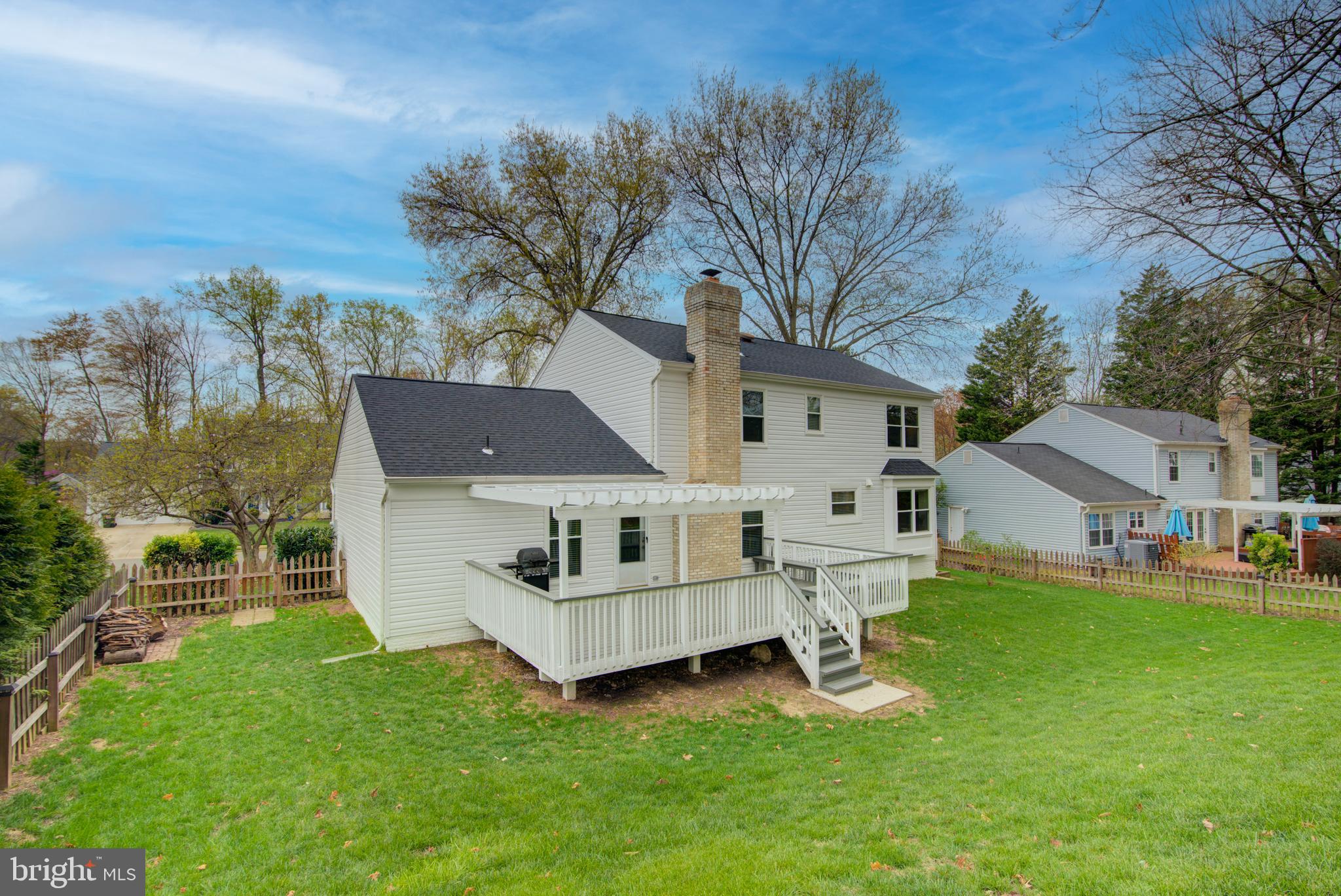 LAKE RIDGE - Residential