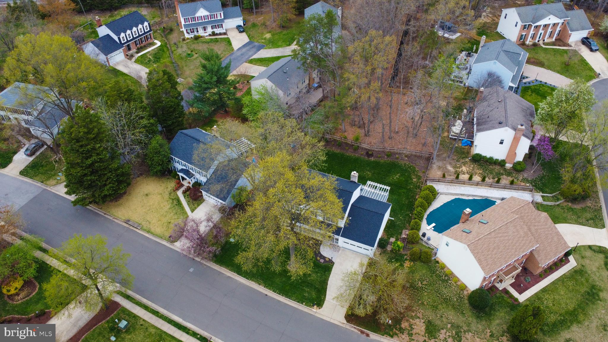 LAKE RIDGE - Residential