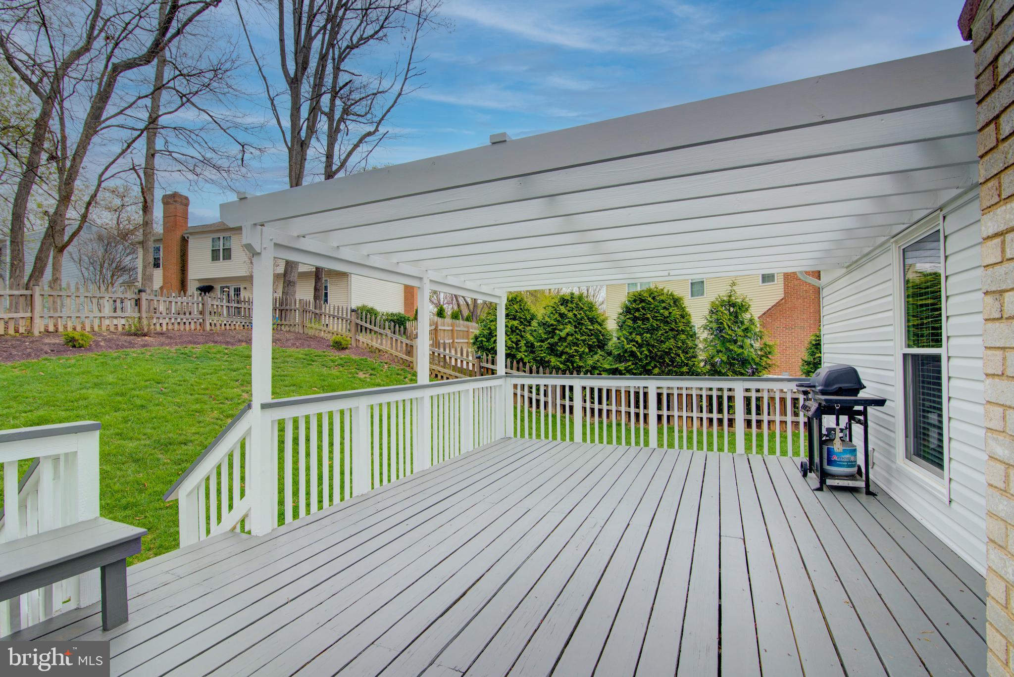 LAKE RIDGE - Residential