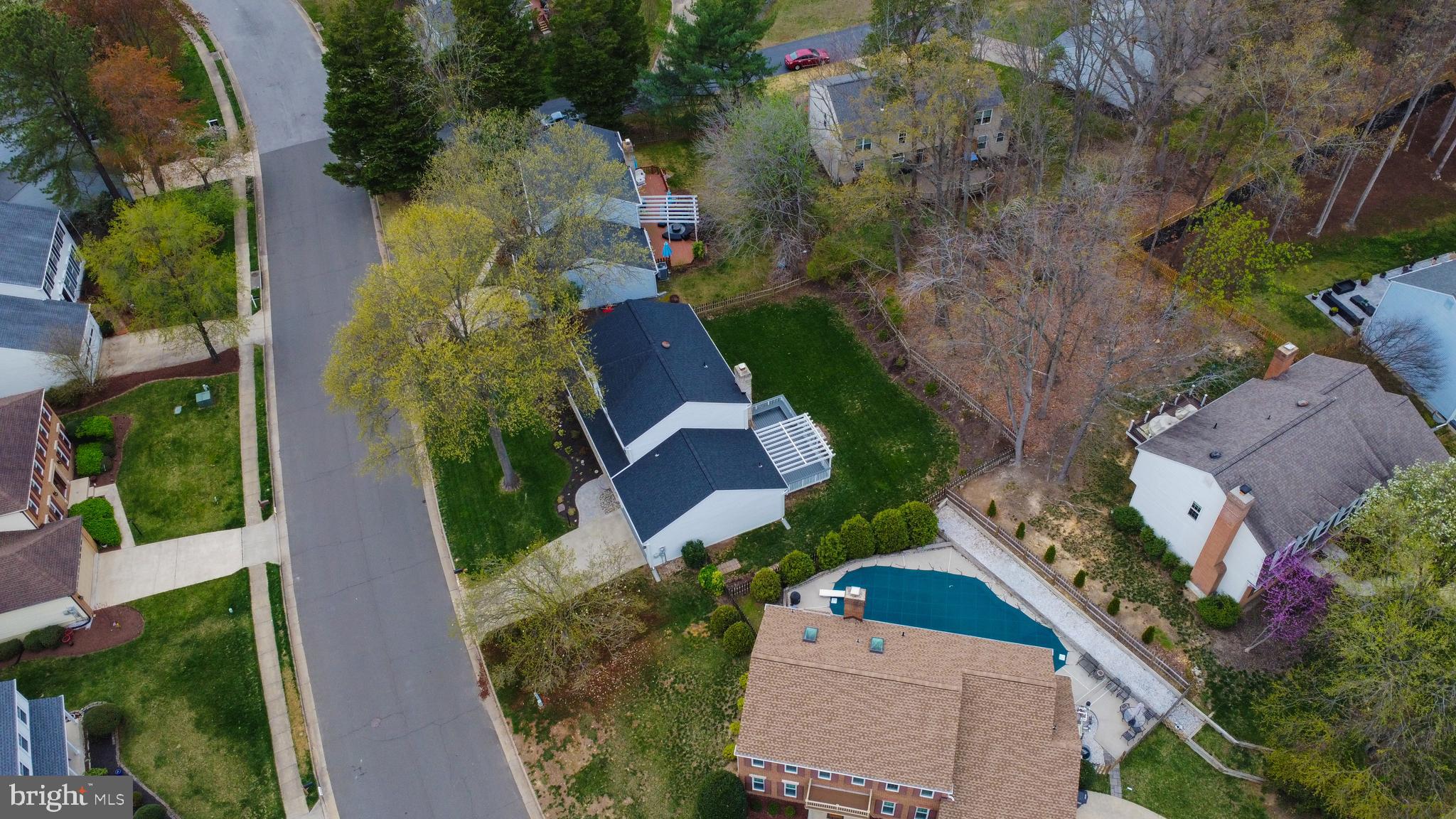 LAKE RIDGE - Residential