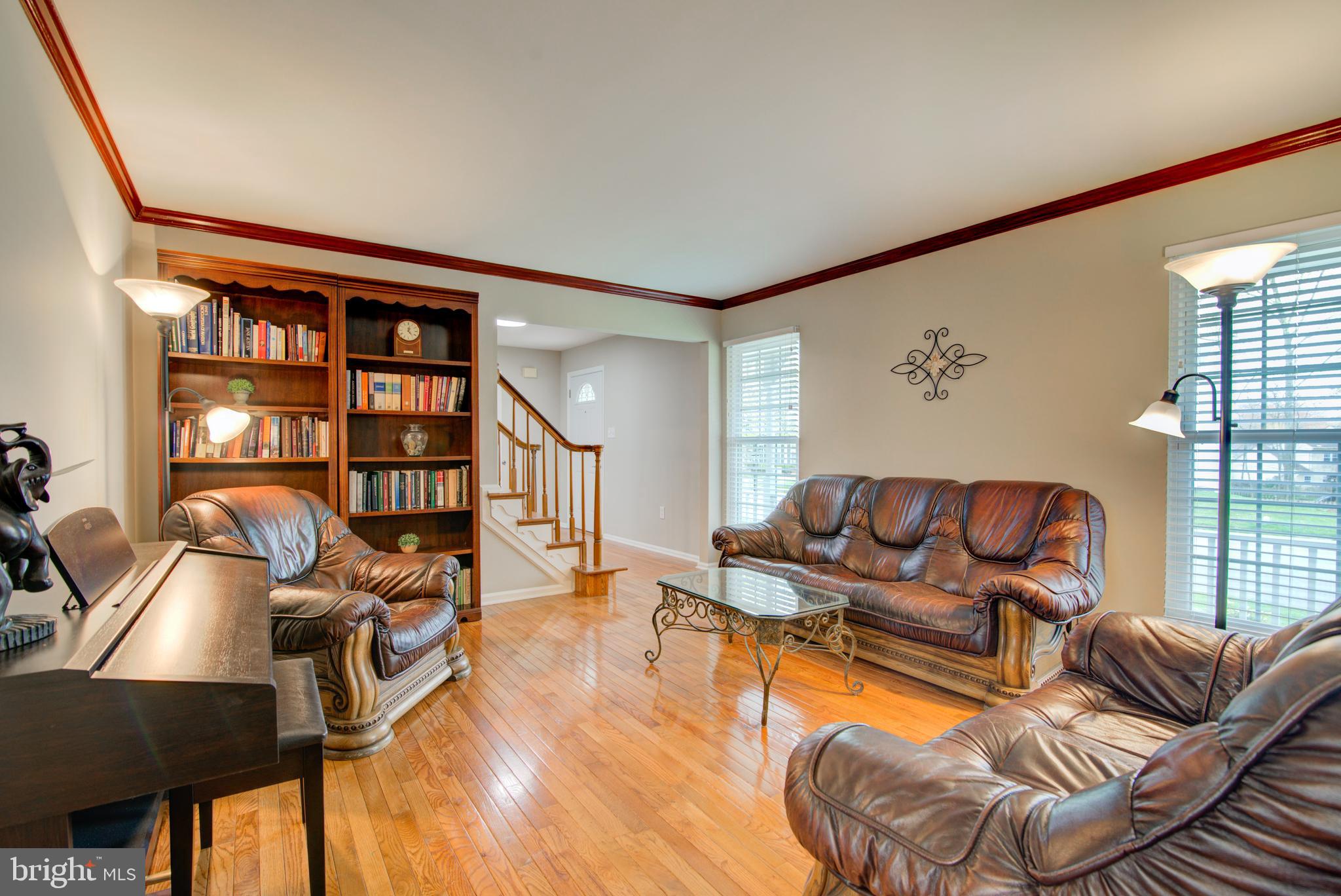 LAKE RIDGE - Residential