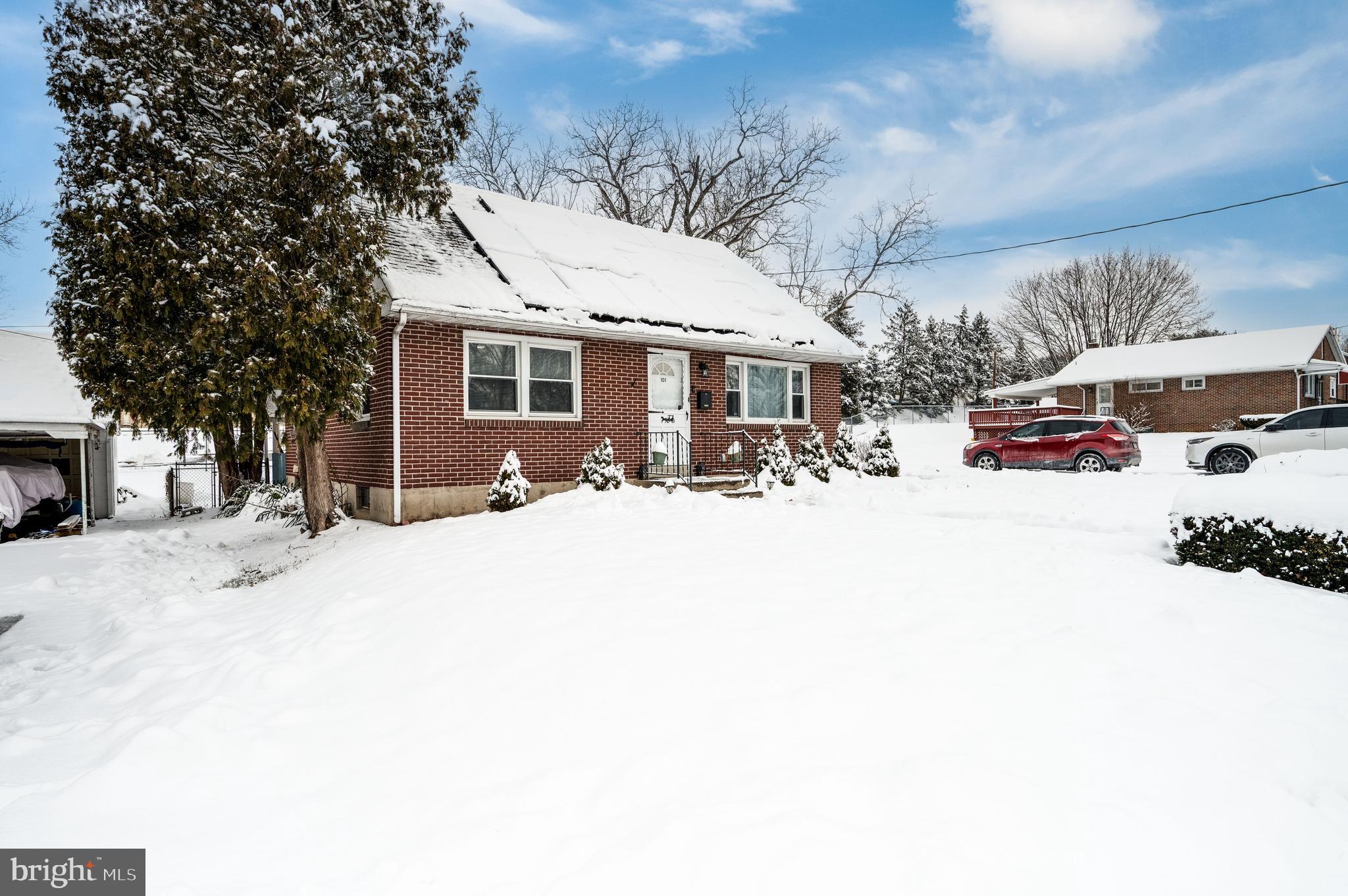 HYDE PARK - Residential