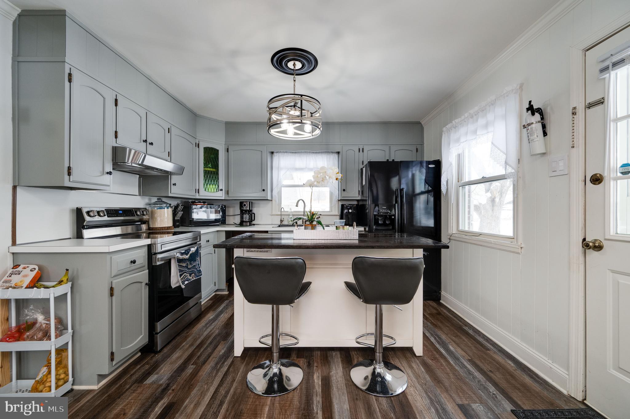 HYDE PARK - Residential