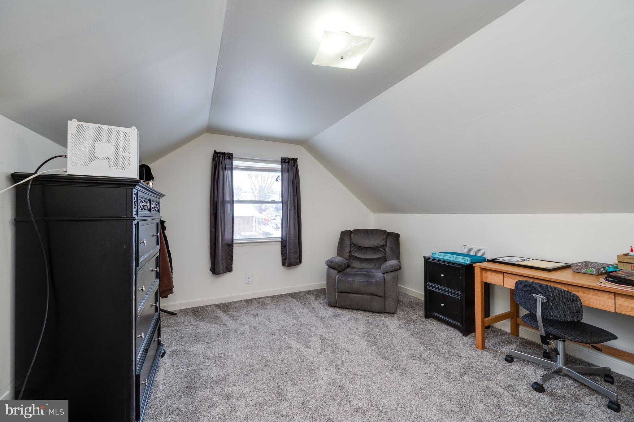 HYDE PARK - Residential