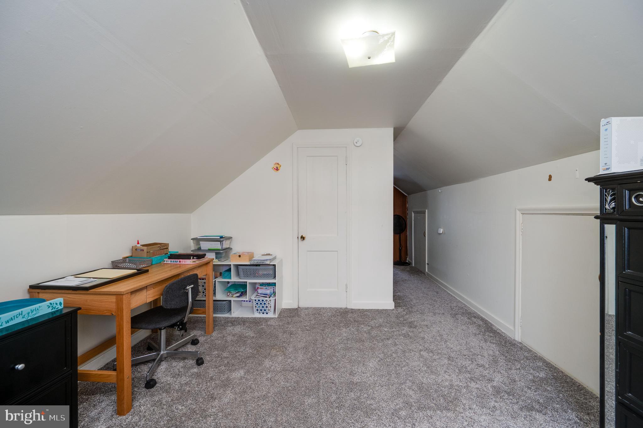 HYDE PARK - Residential