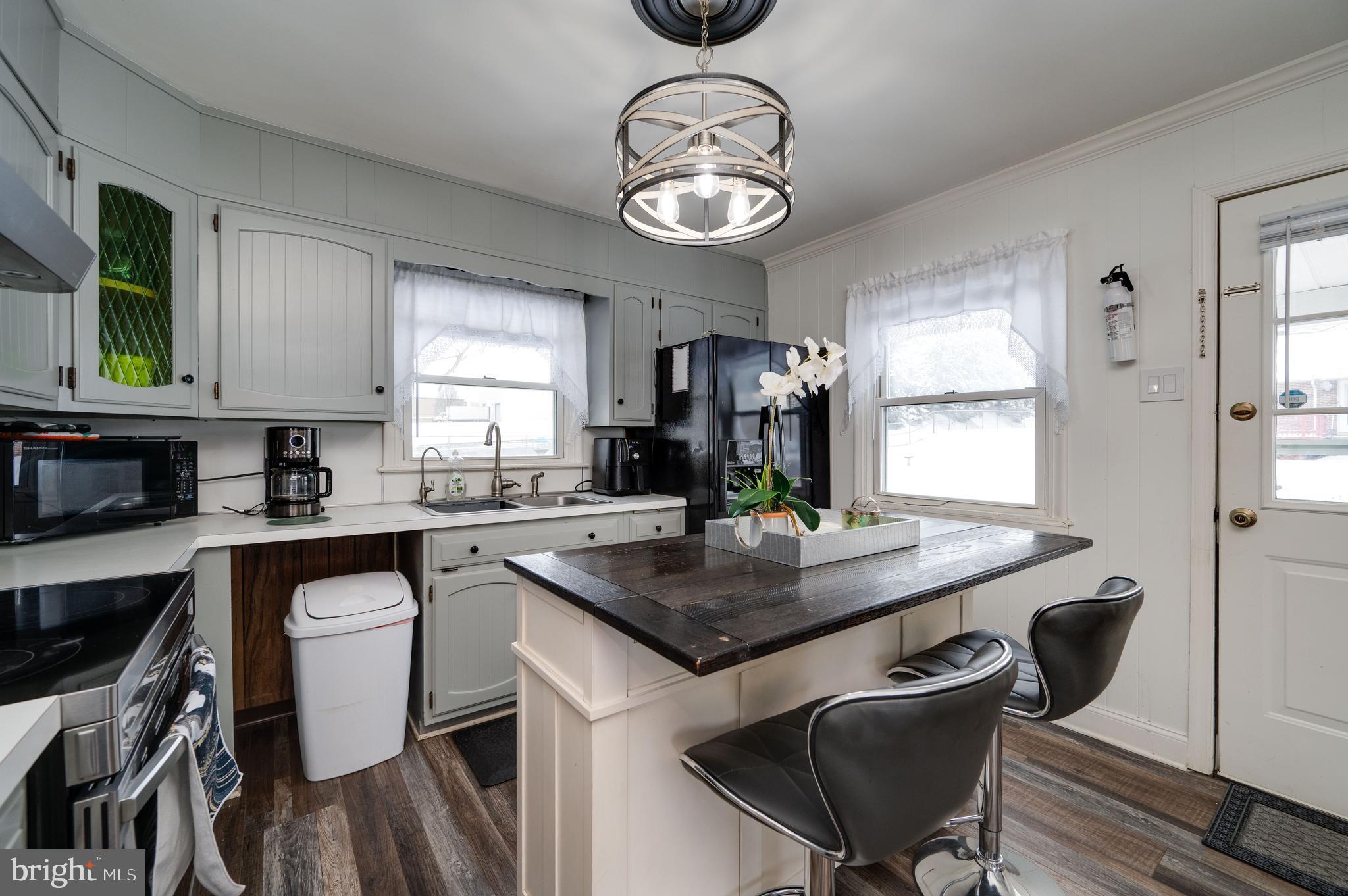 HYDE PARK - Residential