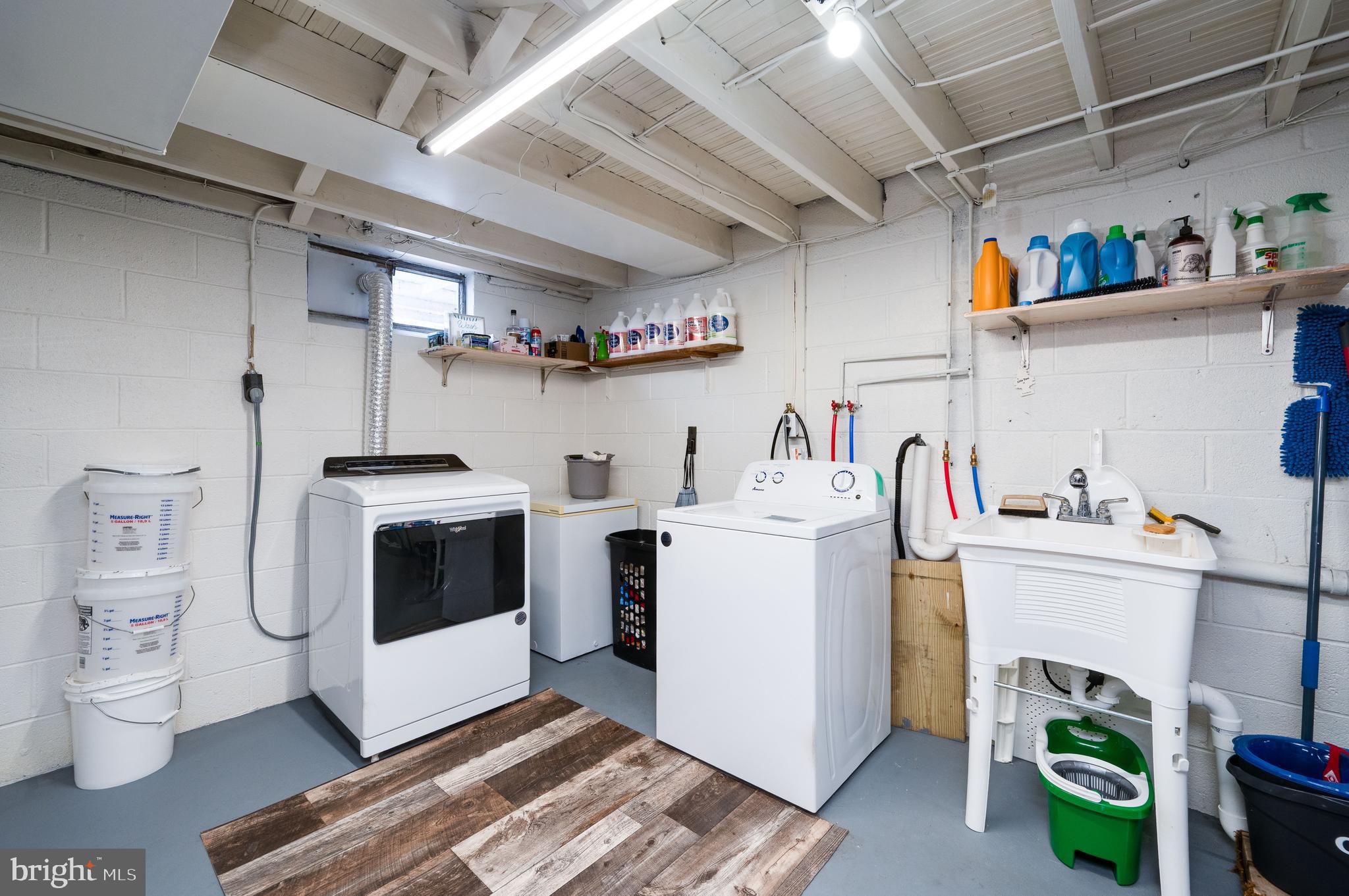 HYDE PARK - Residential