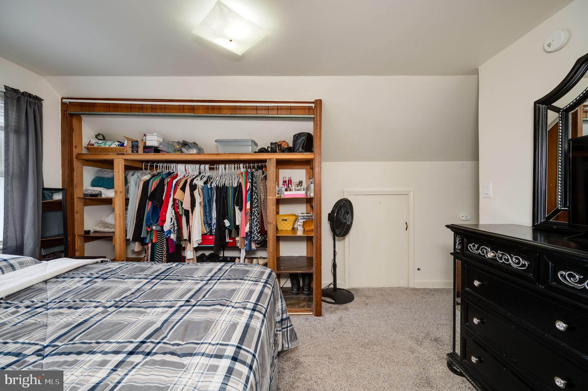 HYDE PARK - Residential