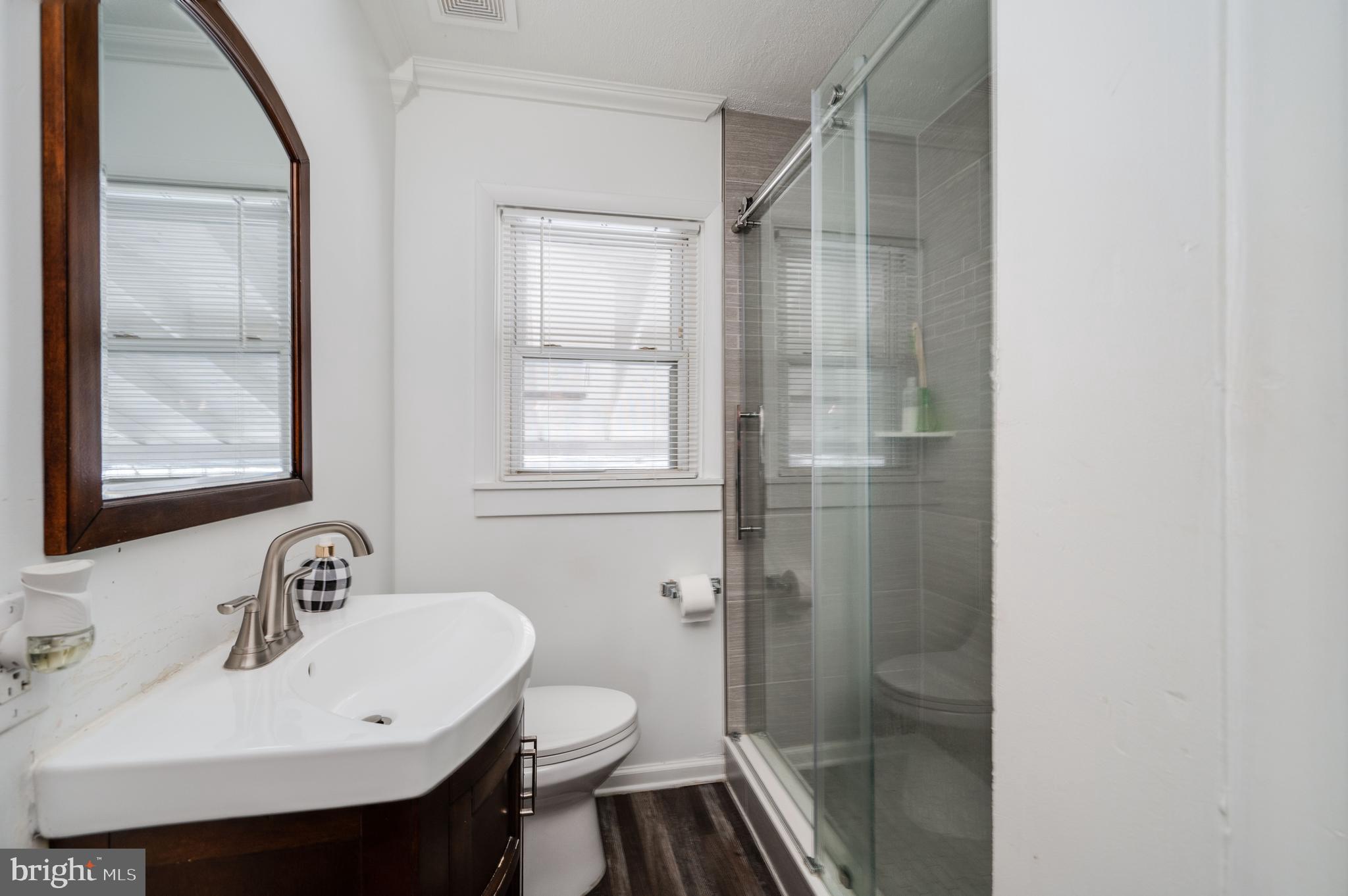 HYDE PARK - Residential