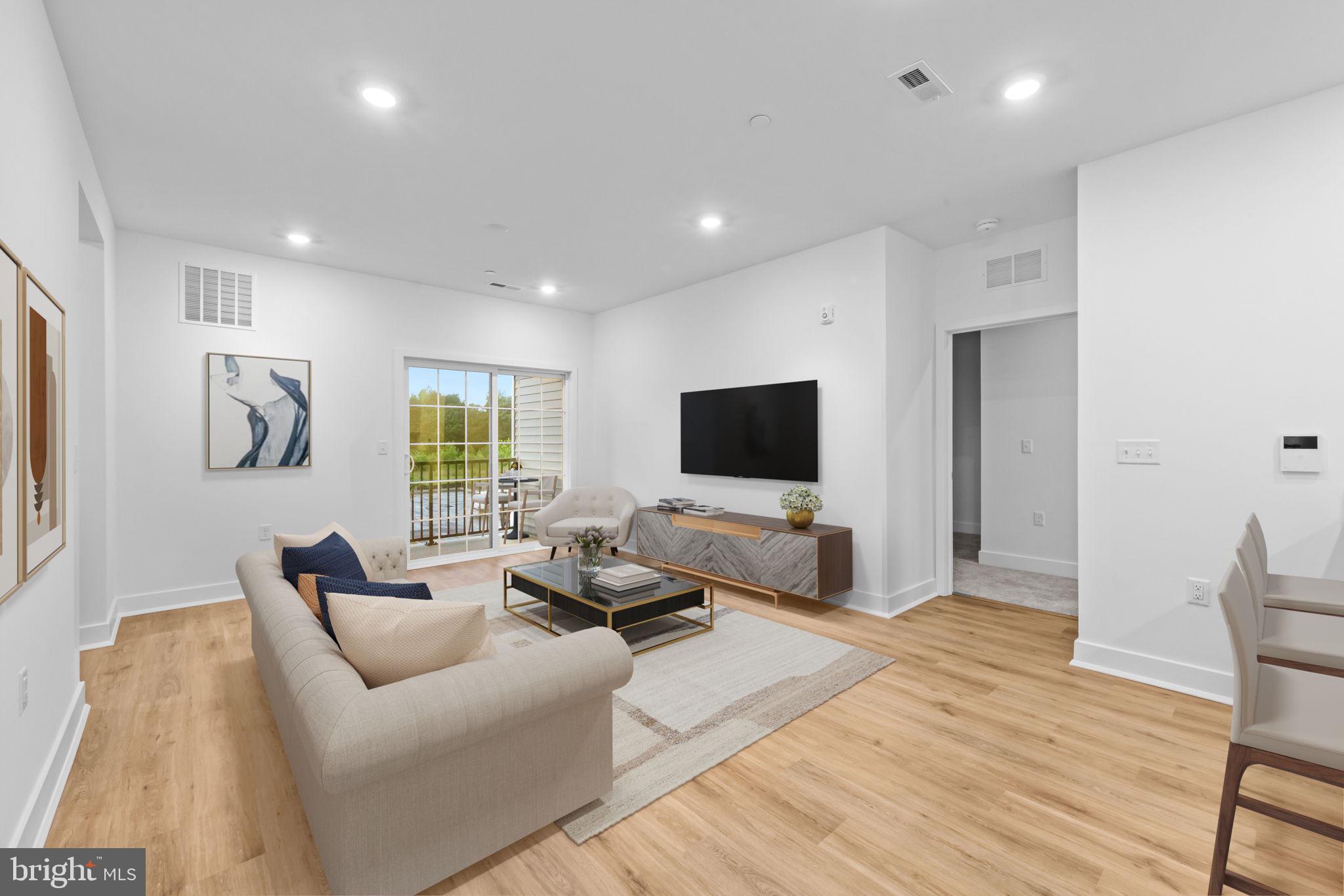 28304 RADFORD