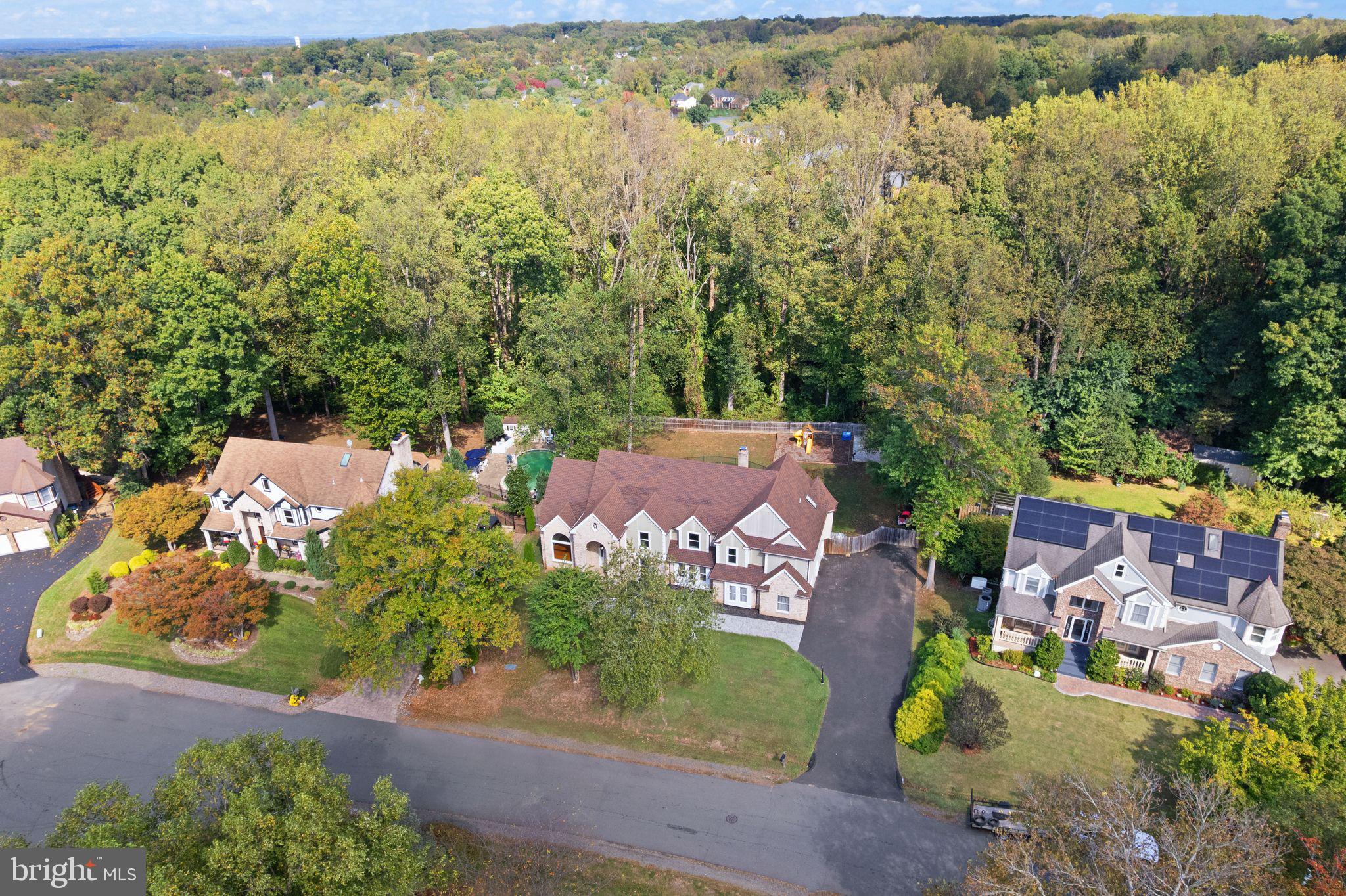 SHAKER WOODS - Residential