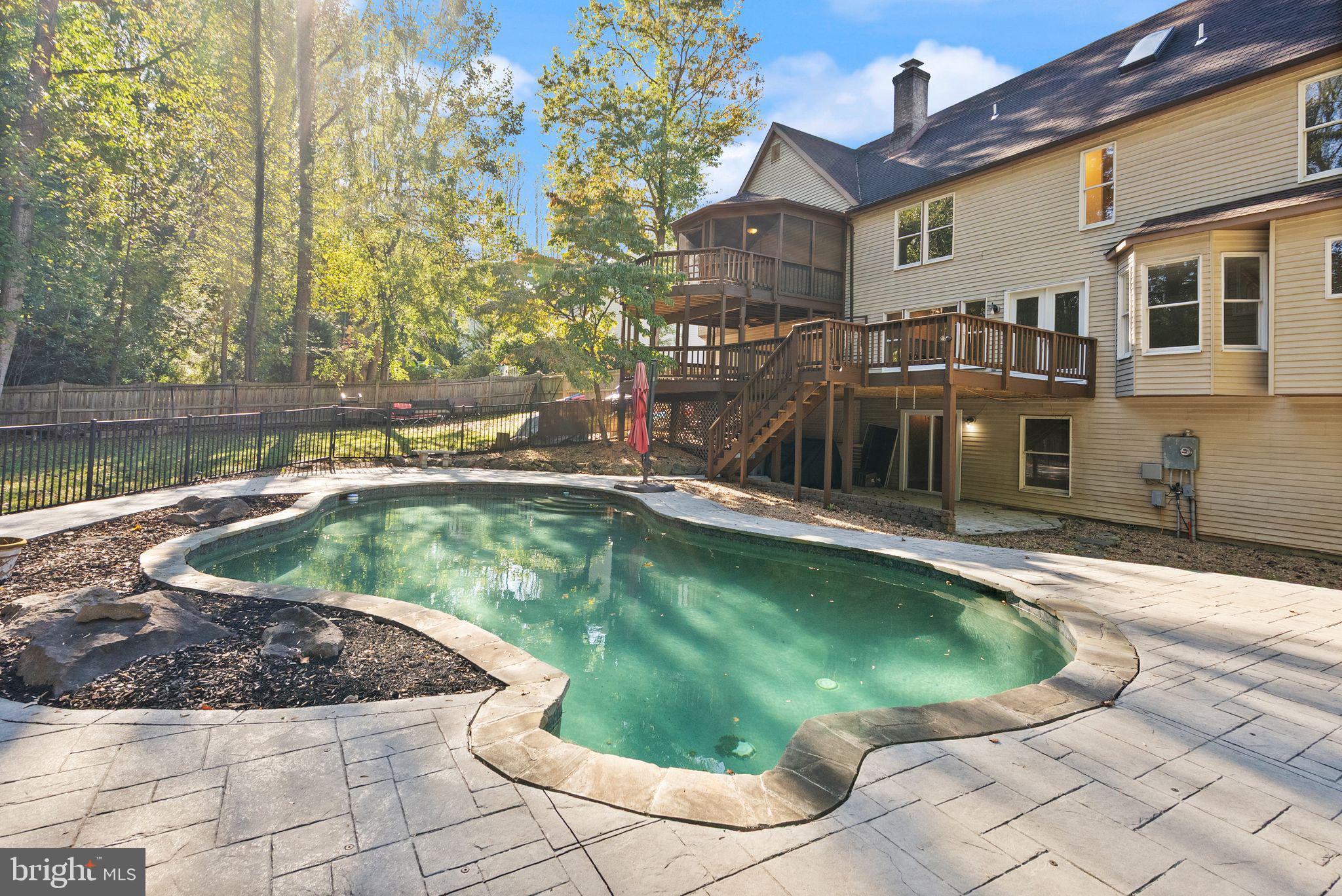 SHAKER WOODS - Residential