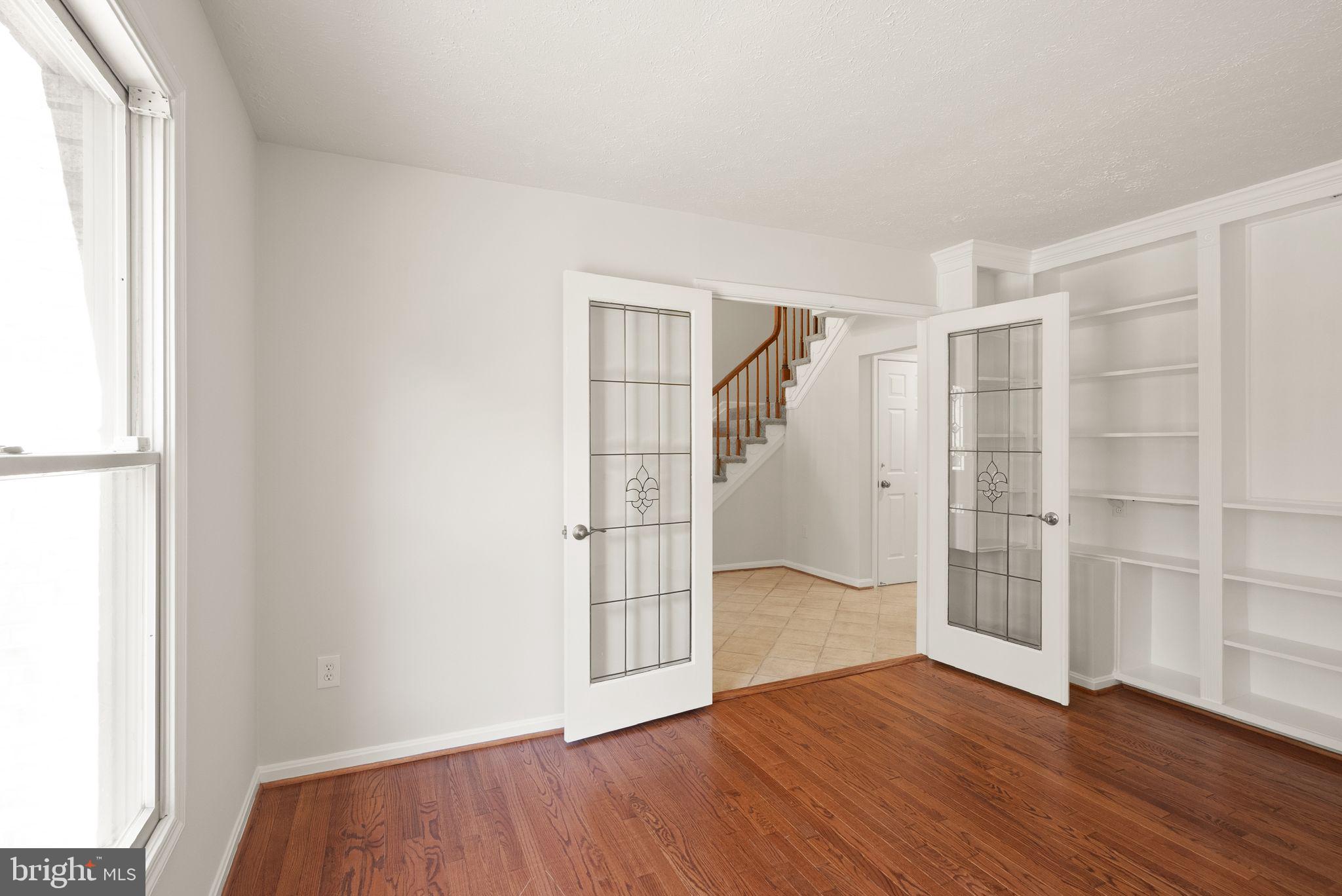 SHAKER WOODS - Residential