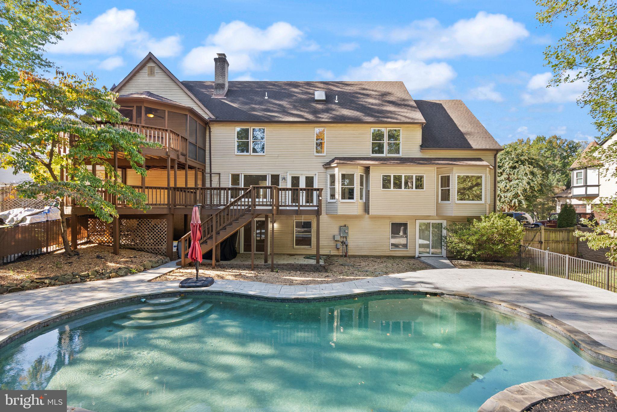 SHAKER WOODS - Residential